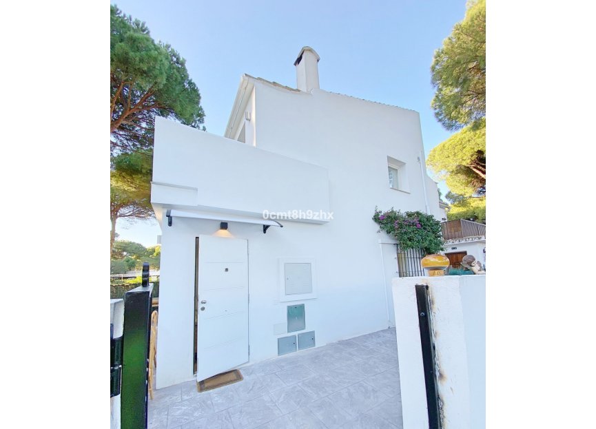 Resale - House - Semi-Detached House - Estepona - Benamara