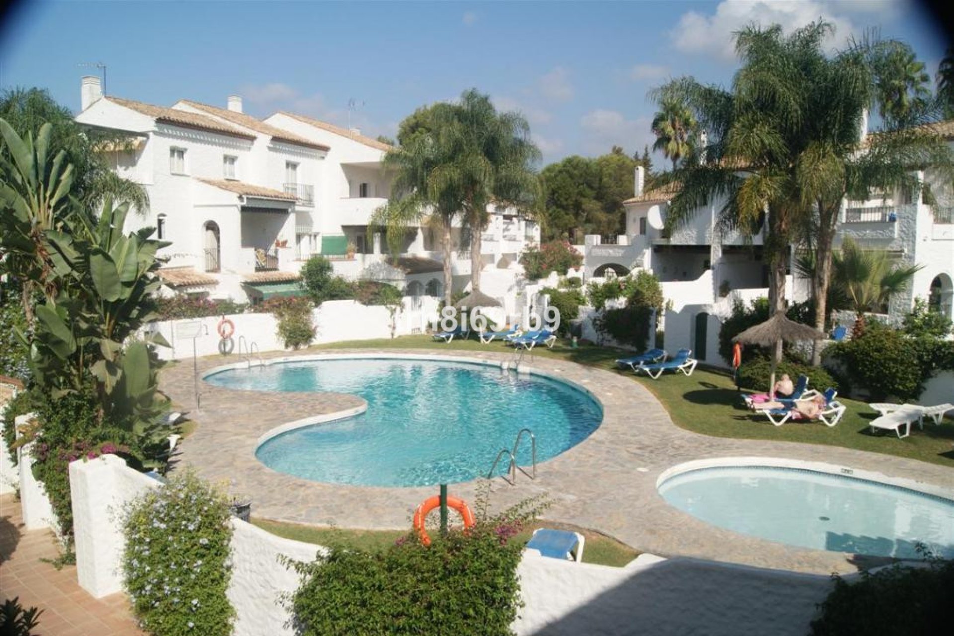 Resale - House - Semi-Detached House - Estepona - Benavista