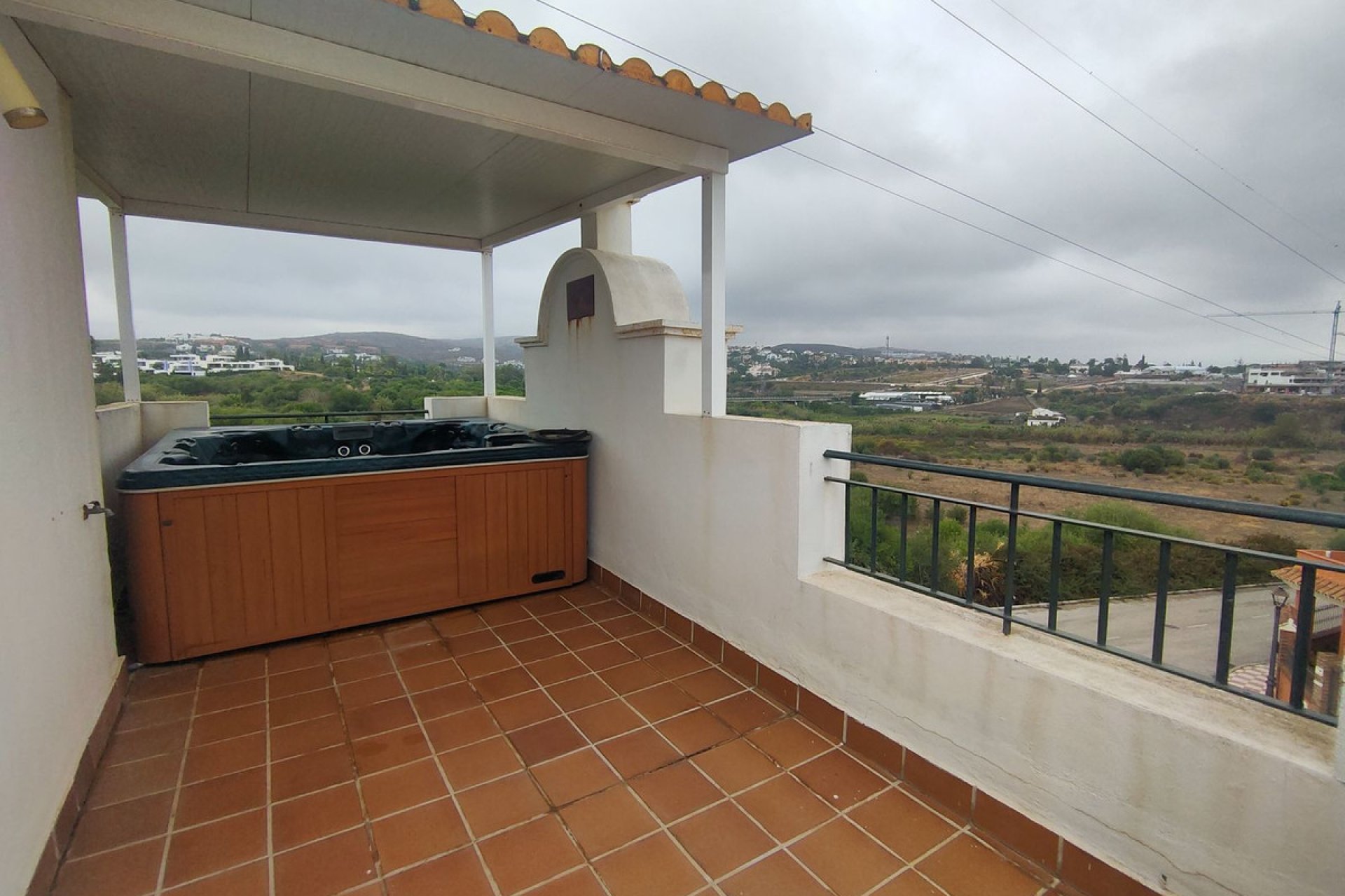 Resale - House - Semi-Detached House - Estepona - Cancelada