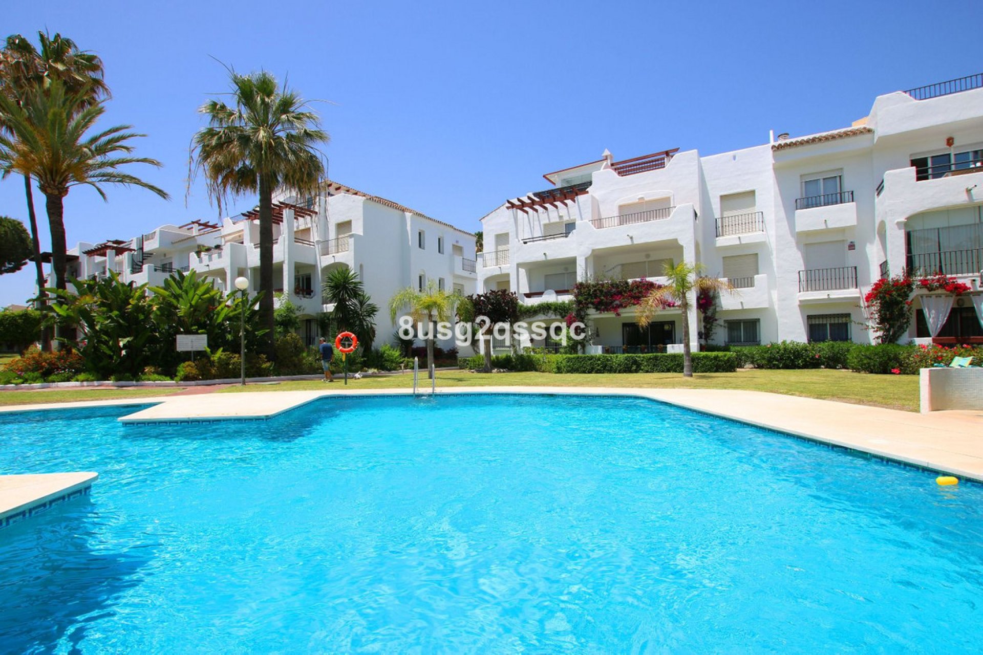 Resale - House - Semi-Detached House - Estepona - Costalita