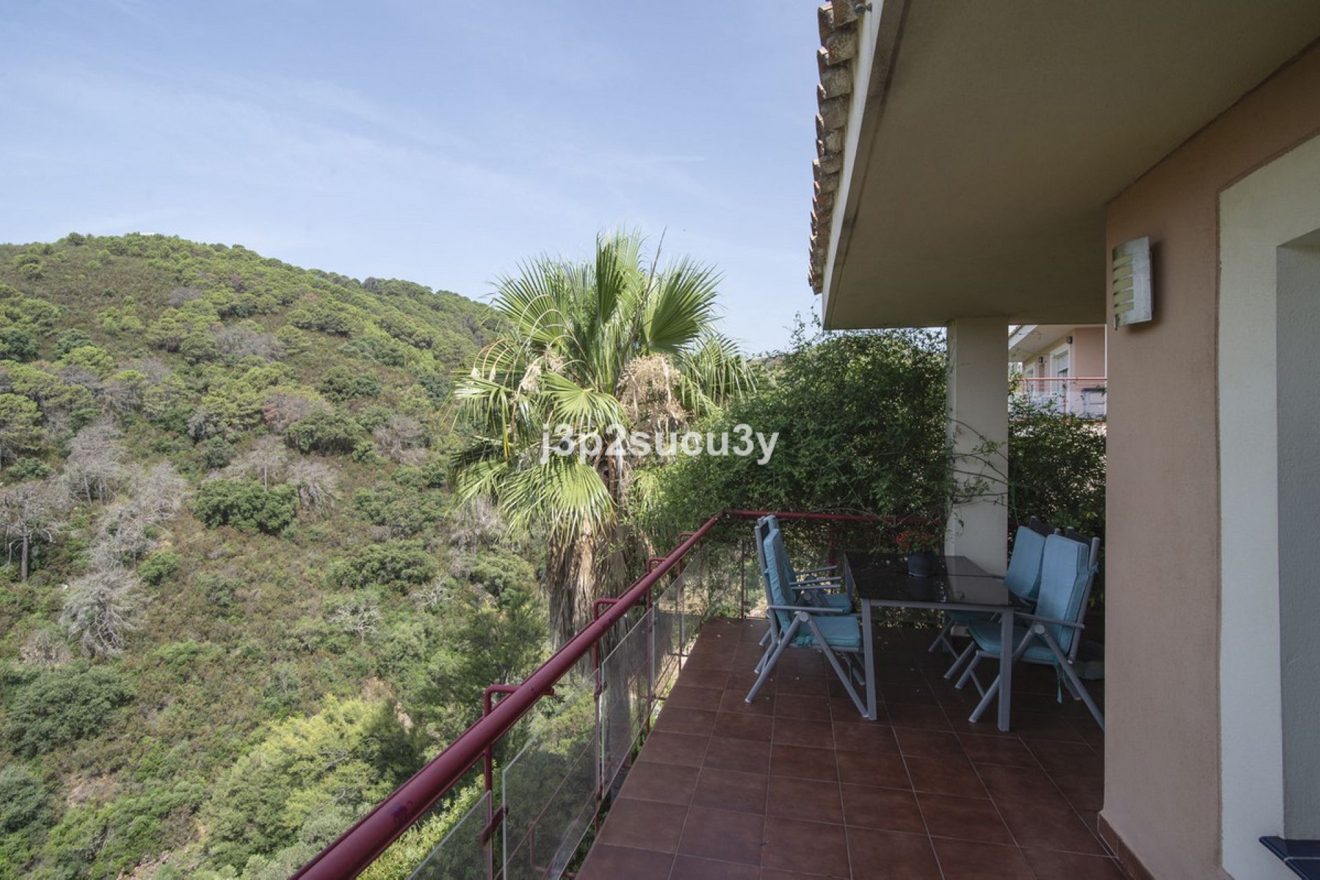 Resale - House - Semi-Detached House - Estepona - Estepona Centro