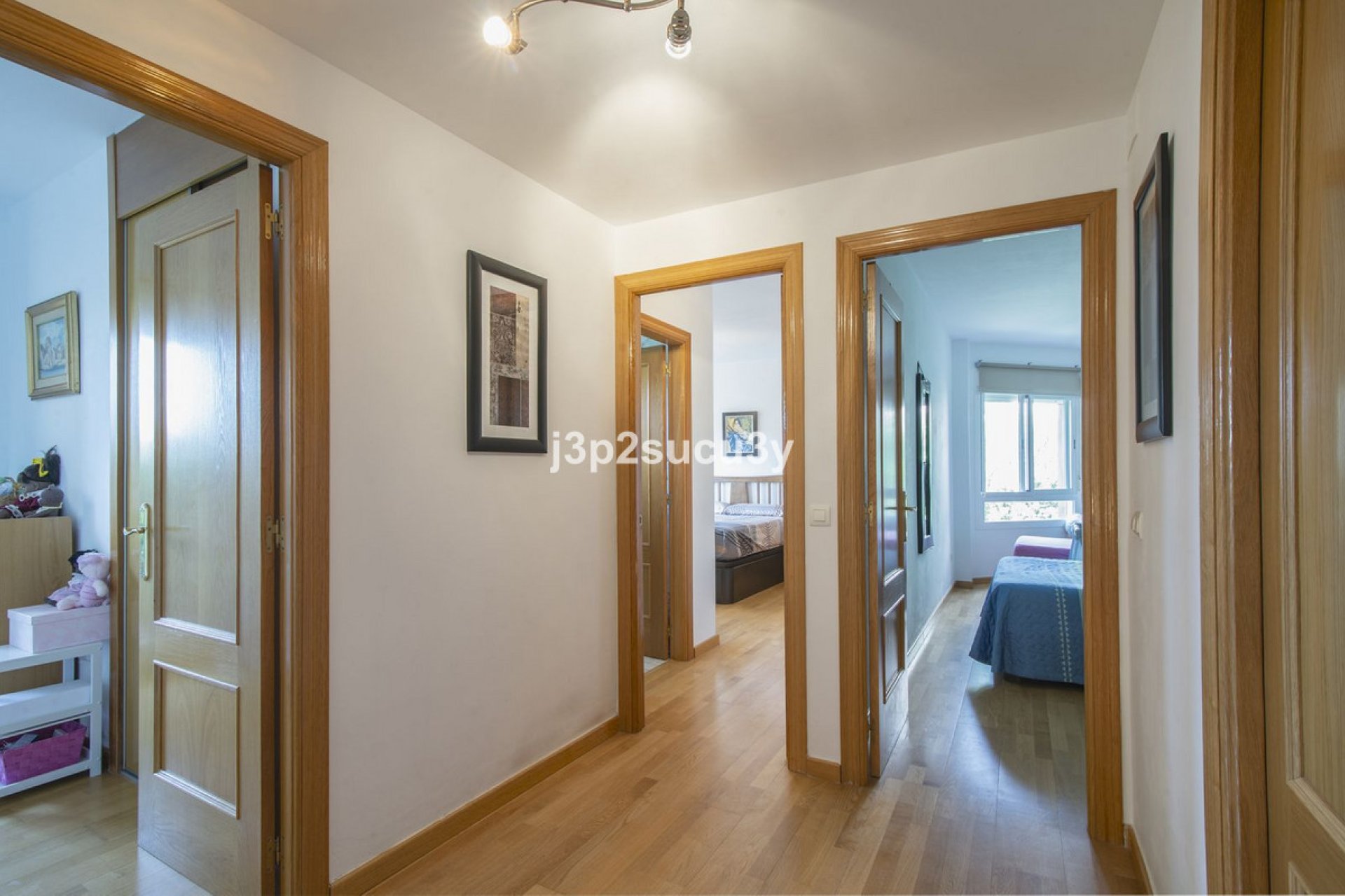 Resale - House - Semi-Detached House - Estepona - Estepona Centro