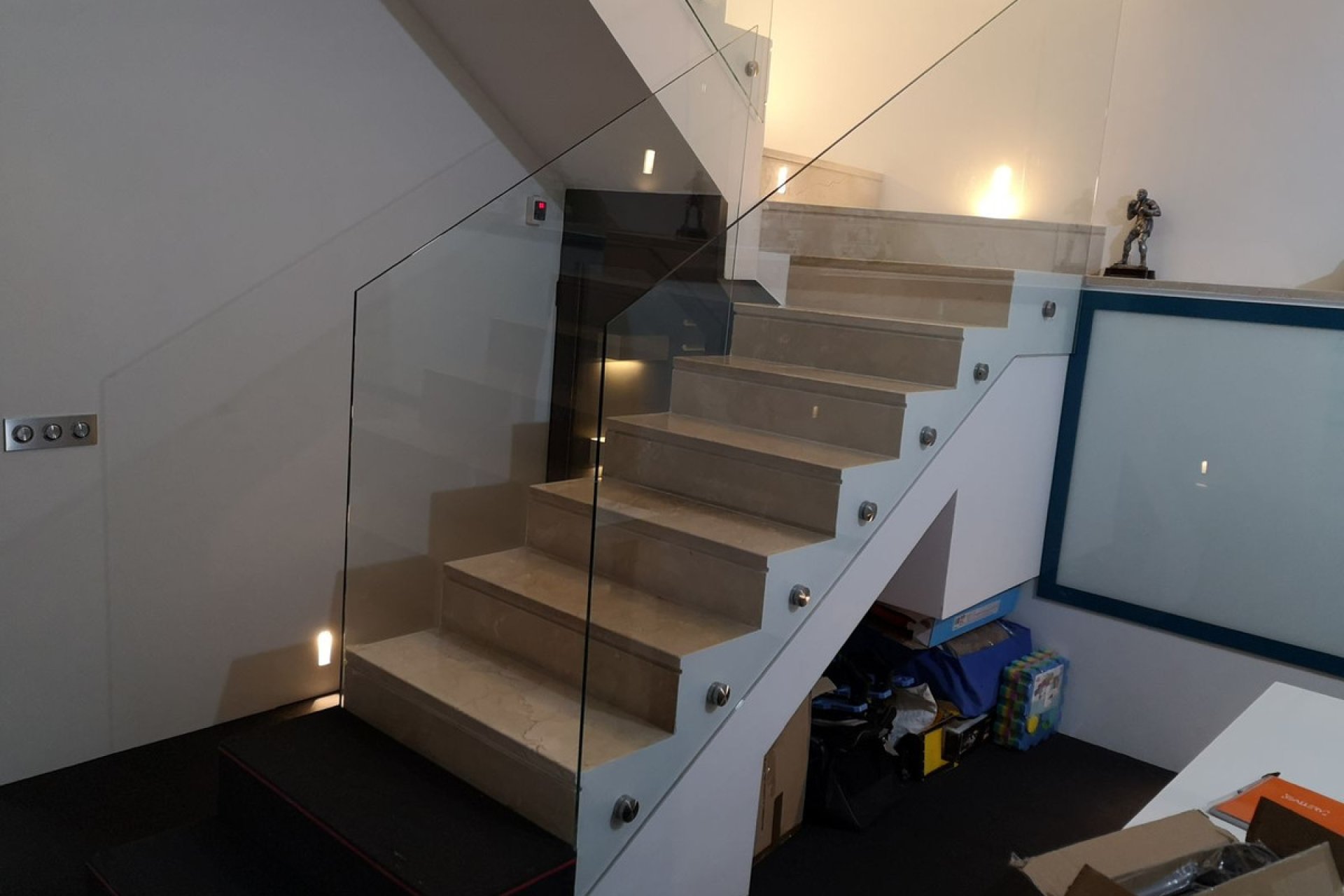 Resale - House - Semi-Detached House - Estepona - Estepona Centro