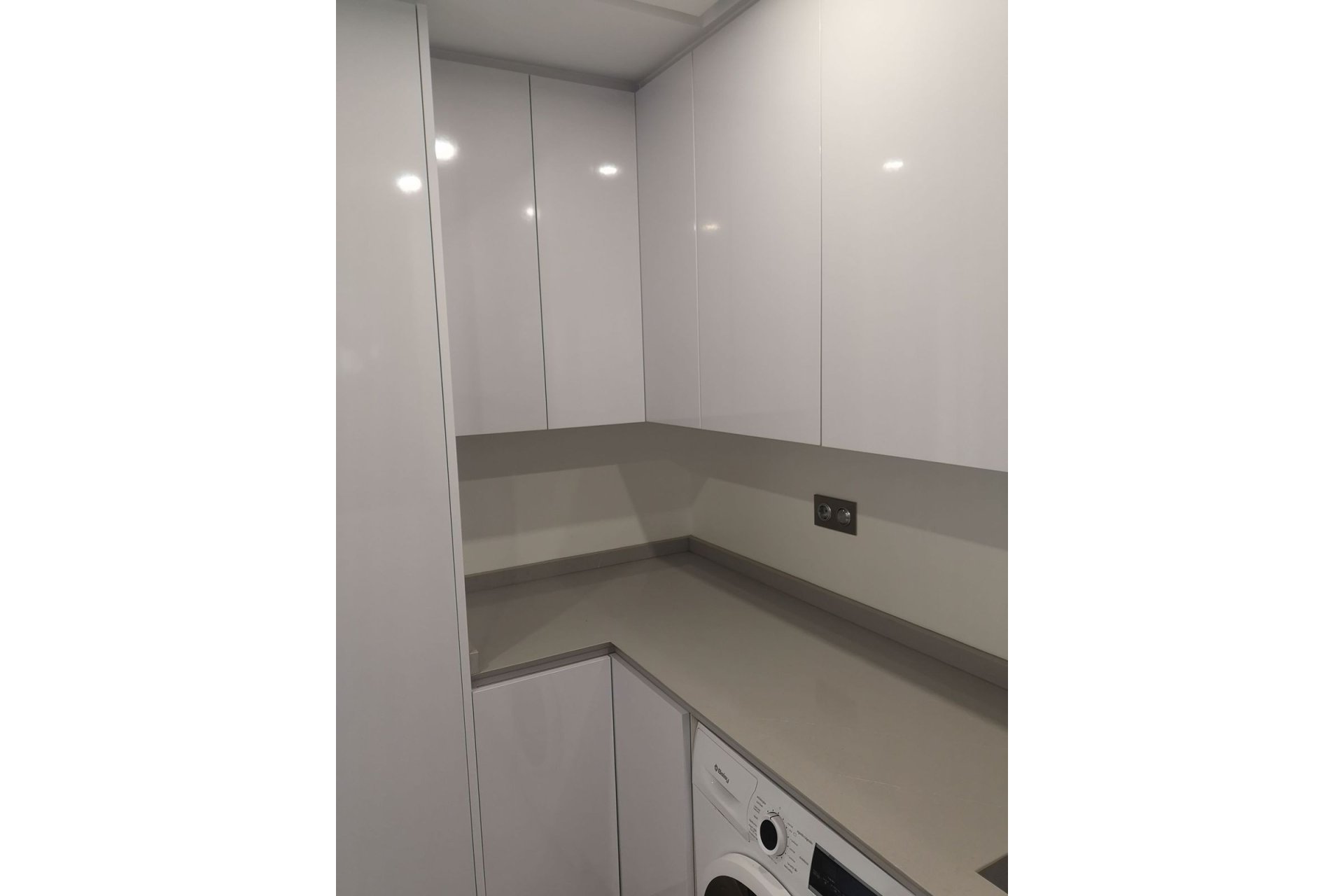 Resale - House - Semi-Detached House - Estepona - Estepona Centro