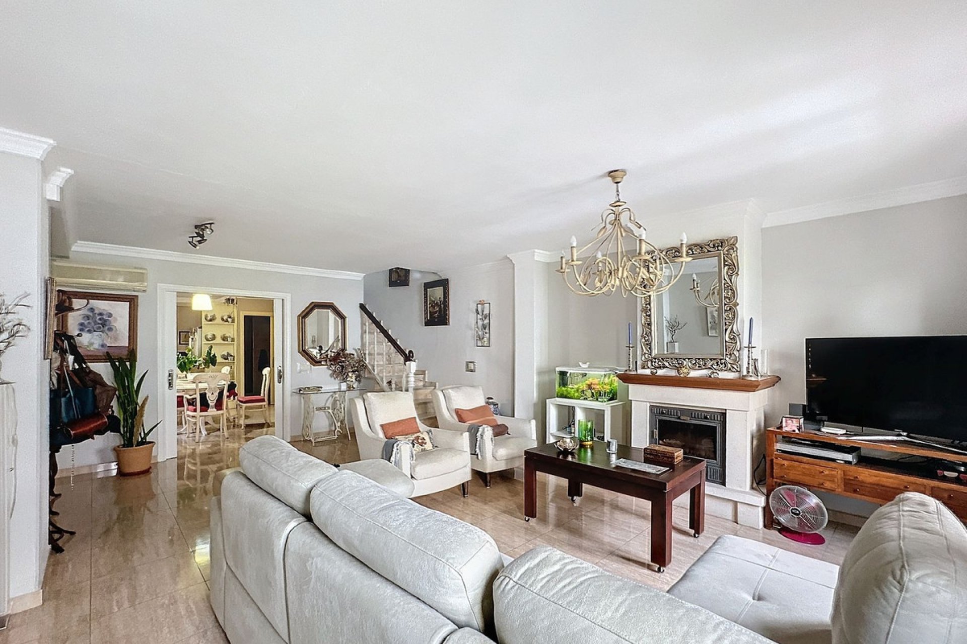 Resale - House - Semi-Detached House - Estepona - Estepona Centro