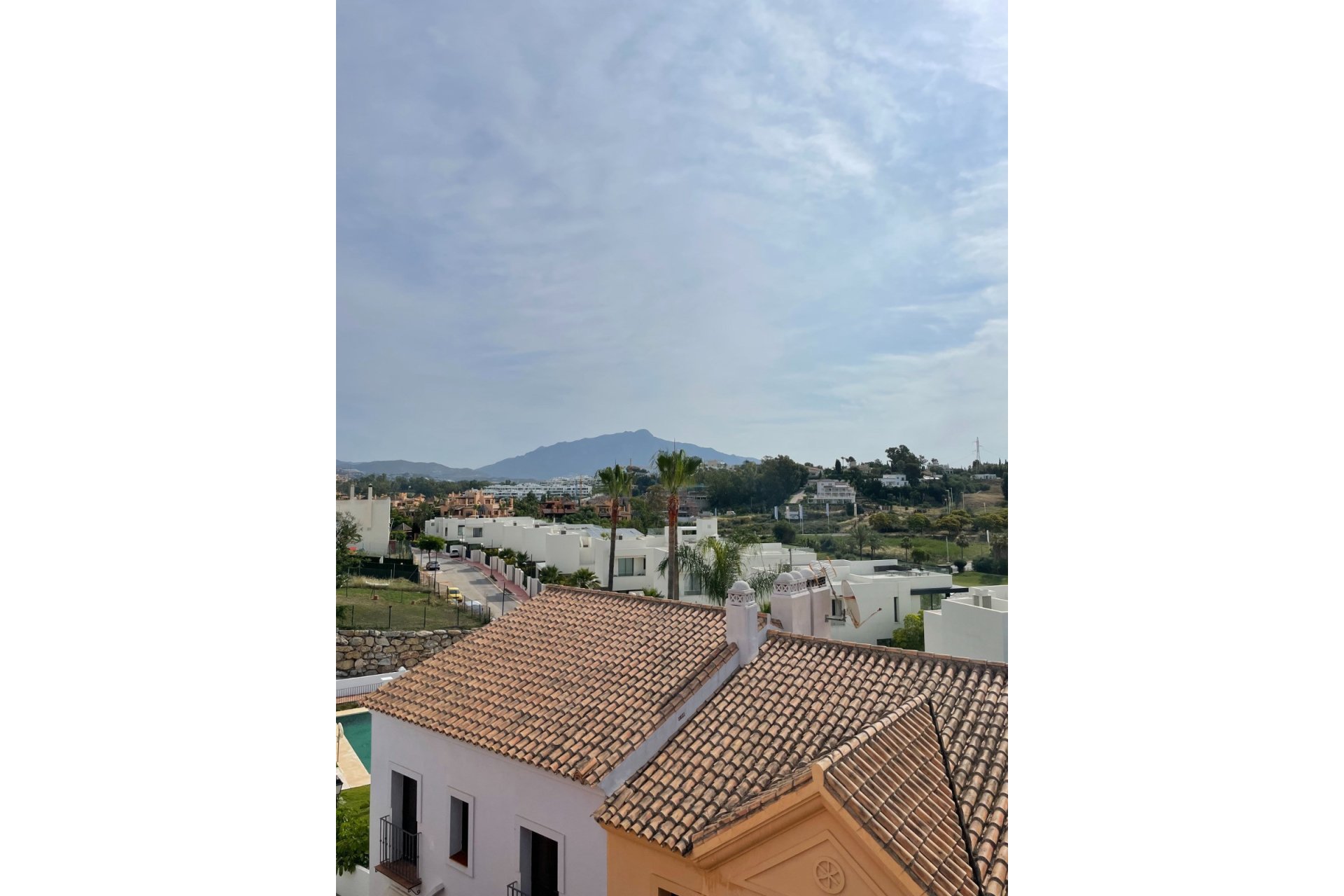 Resale - House - Semi-Detached House - Estepona - Estepona Centro