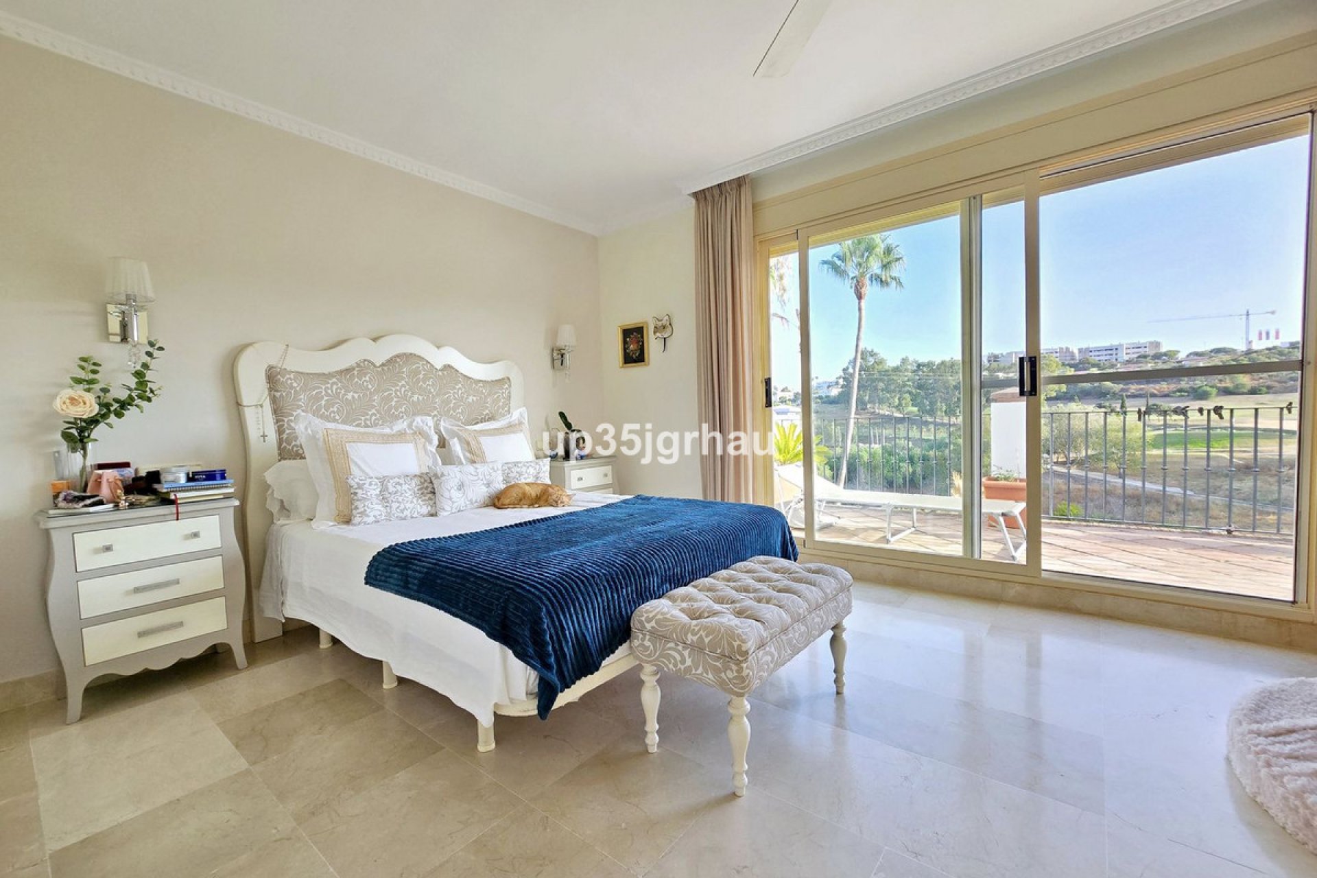 Resale - House - Semi-Detached House - Estepona - Estepona Centro