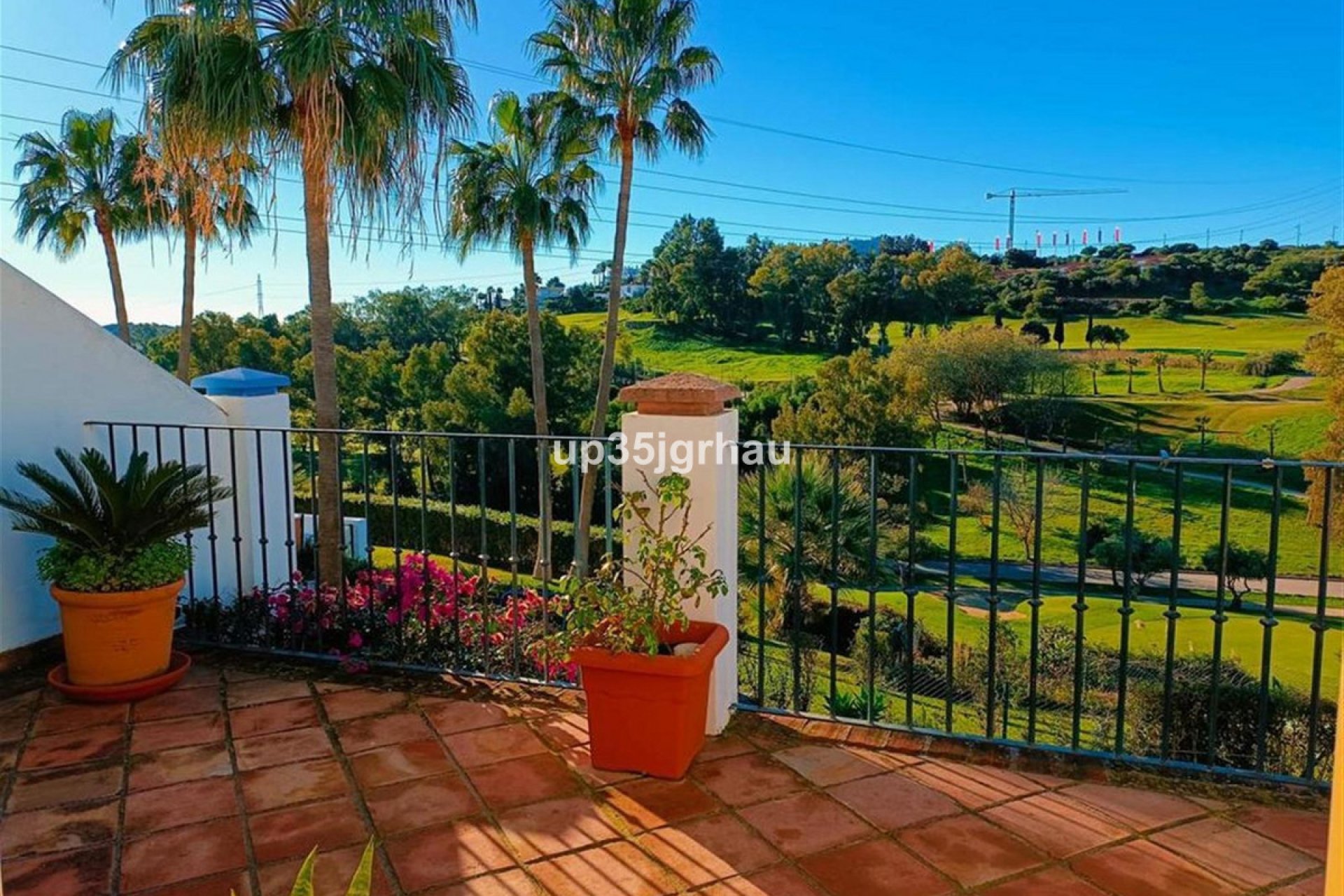 Resale - House - Semi-Detached House - Estepona - Estepona Centro