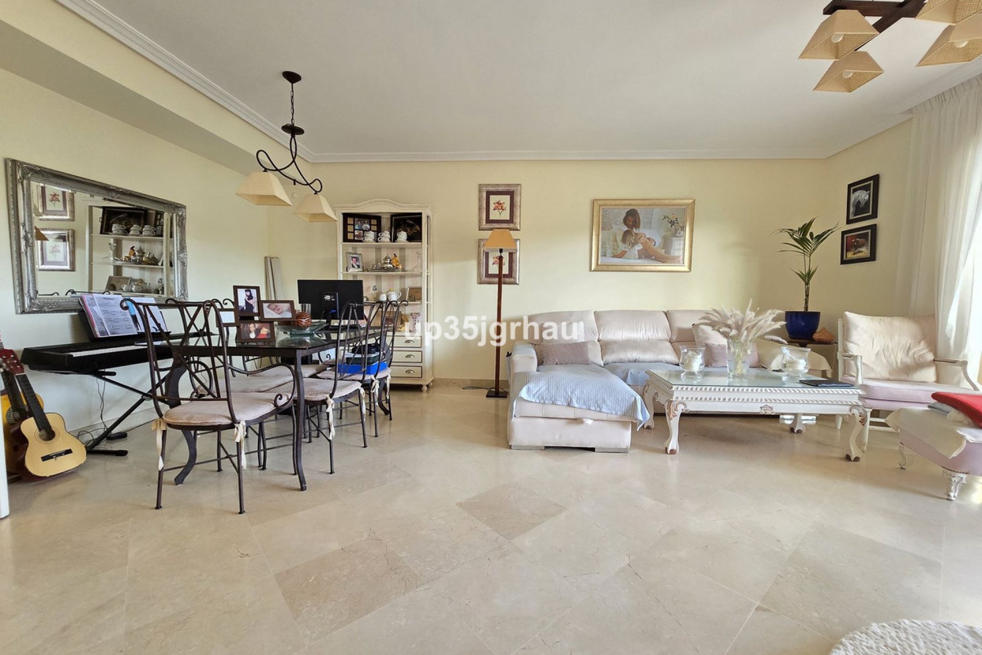 Resale - House - Semi-Detached House - Estepona - Estepona Centro