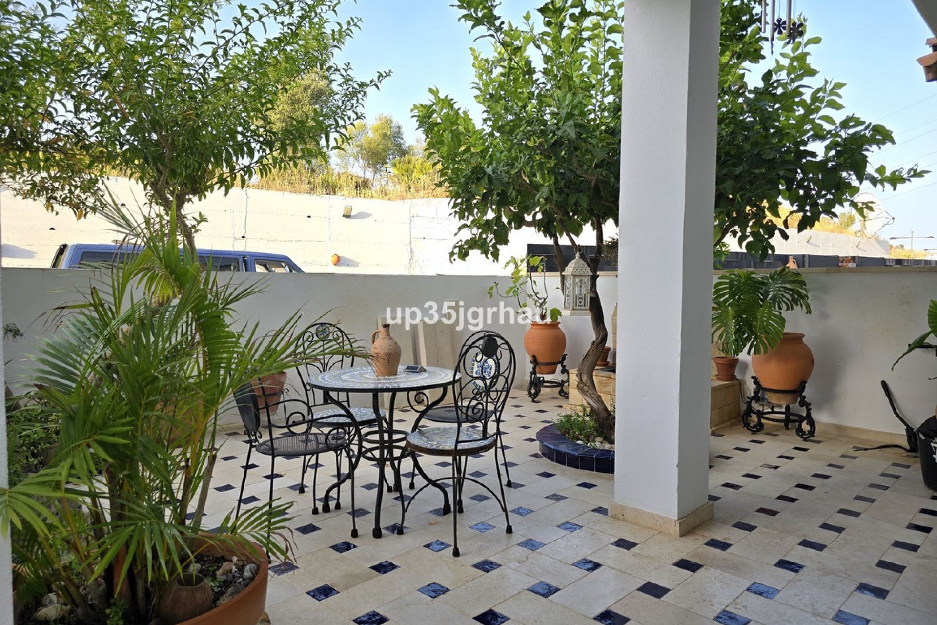 Resale - House - Semi-Detached House - Estepona - Estepona Centro