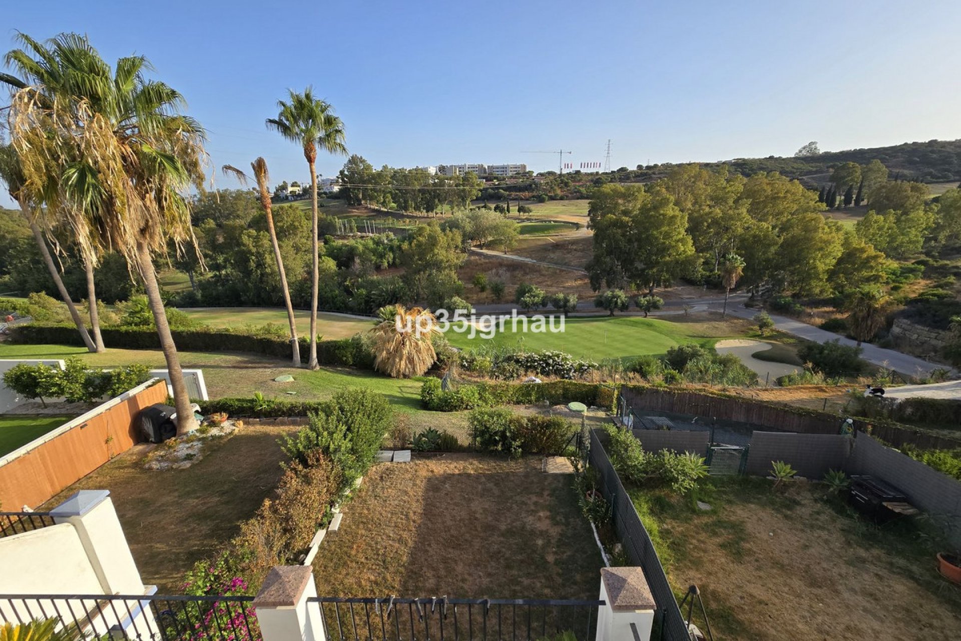 Resale - House - Semi-Detached House - Estepona - Estepona Centro