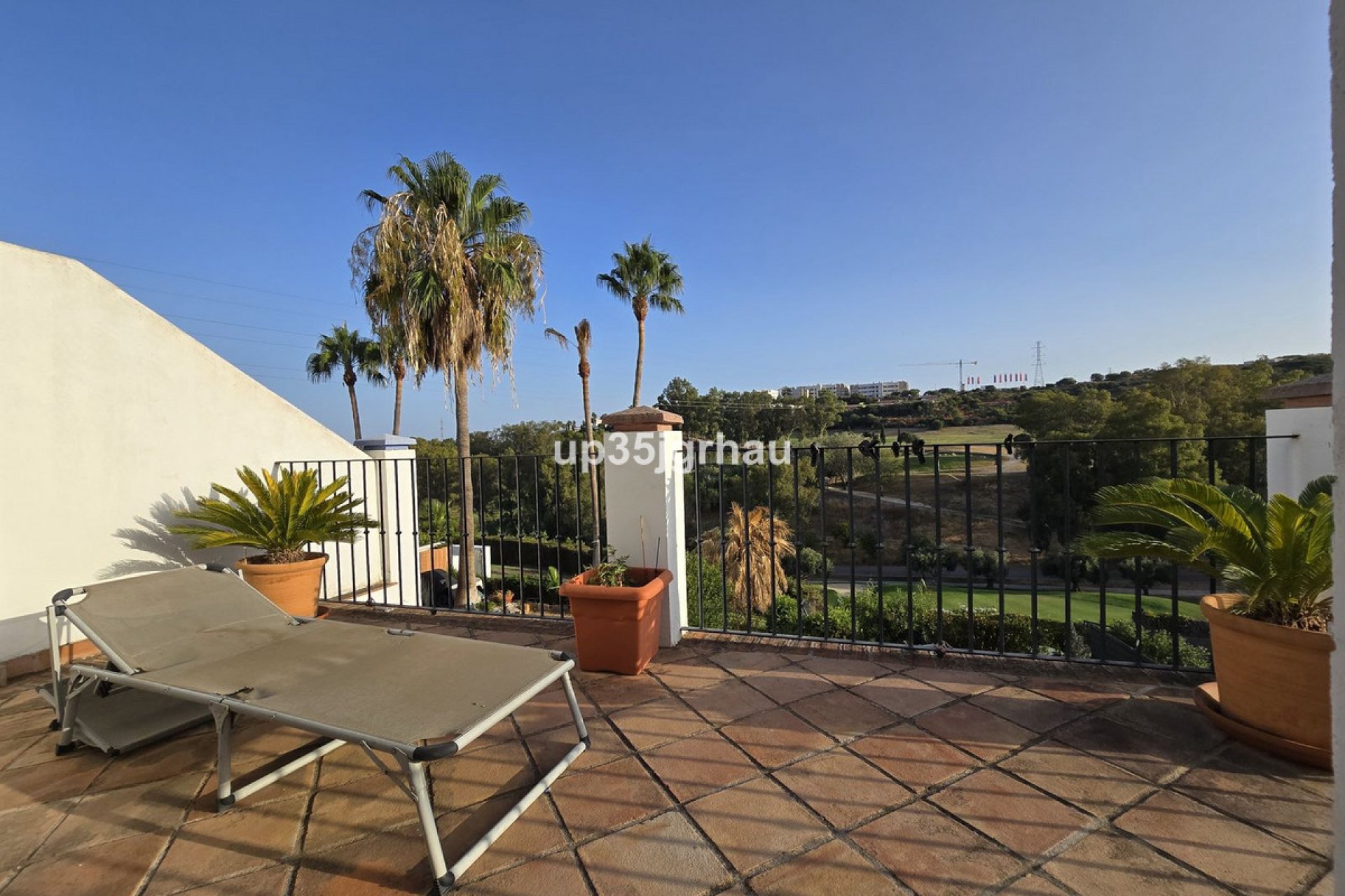 Resale - House - Semi-Detached House - Estepona - Estepona Centro