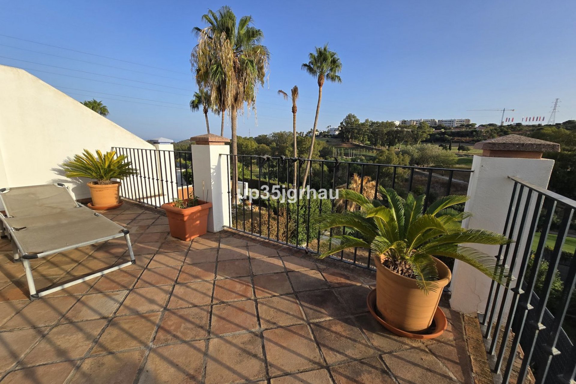 Resale - House - Semi-Detached House - Estepona - Estepona Centro