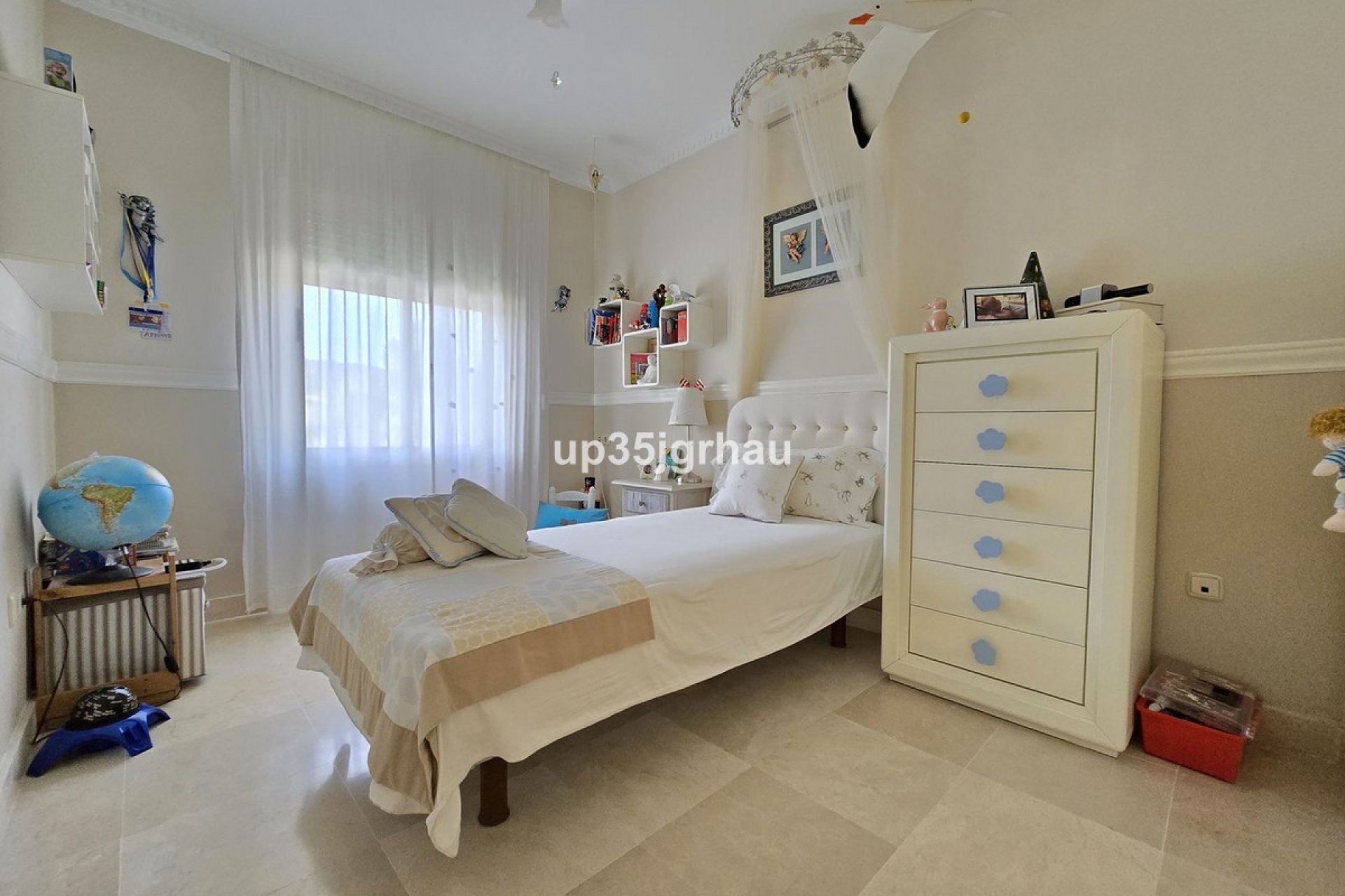 Resale - House - Semi-Detached House - Estepona - Estepona Centro