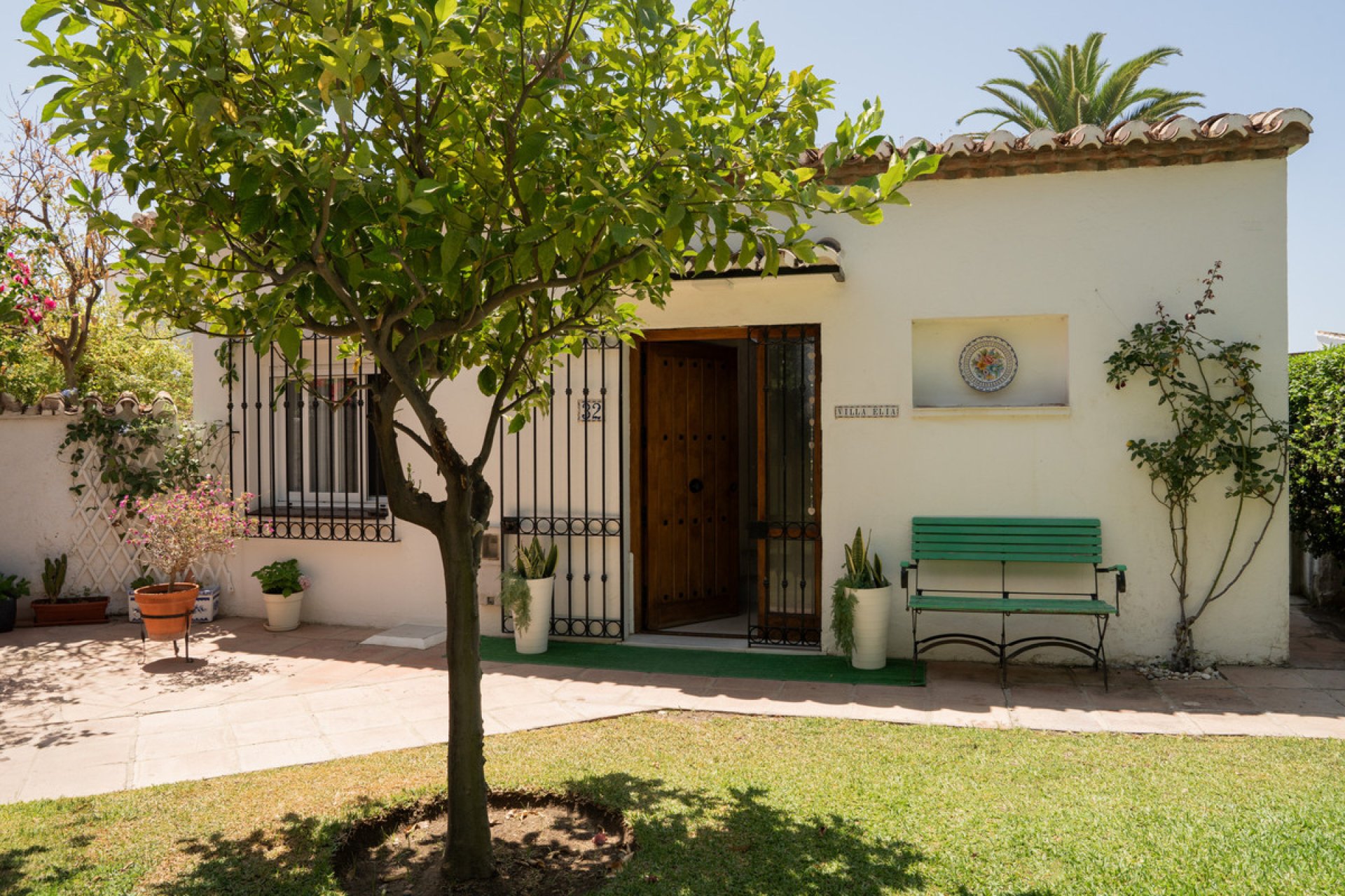 Resale - House - Semi-Detached House - Estepona - Estepona Centro