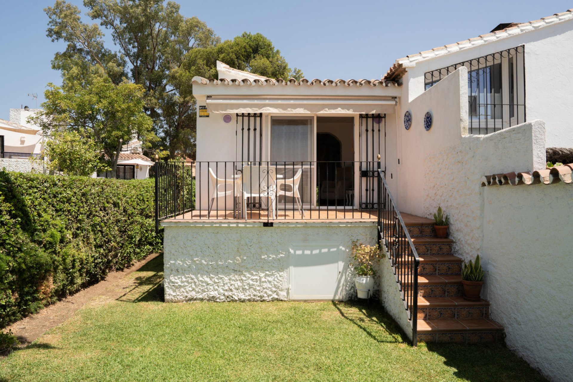 Resale - House - Semi-Detached House - Estepona - Estepona Centro