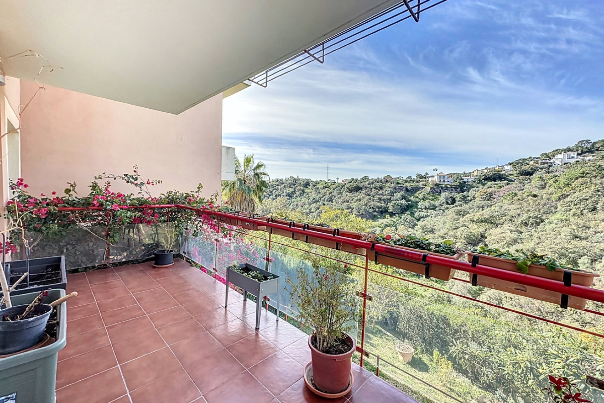 Resale - House - Semi-Detached House - Estepona - Estepona Centro