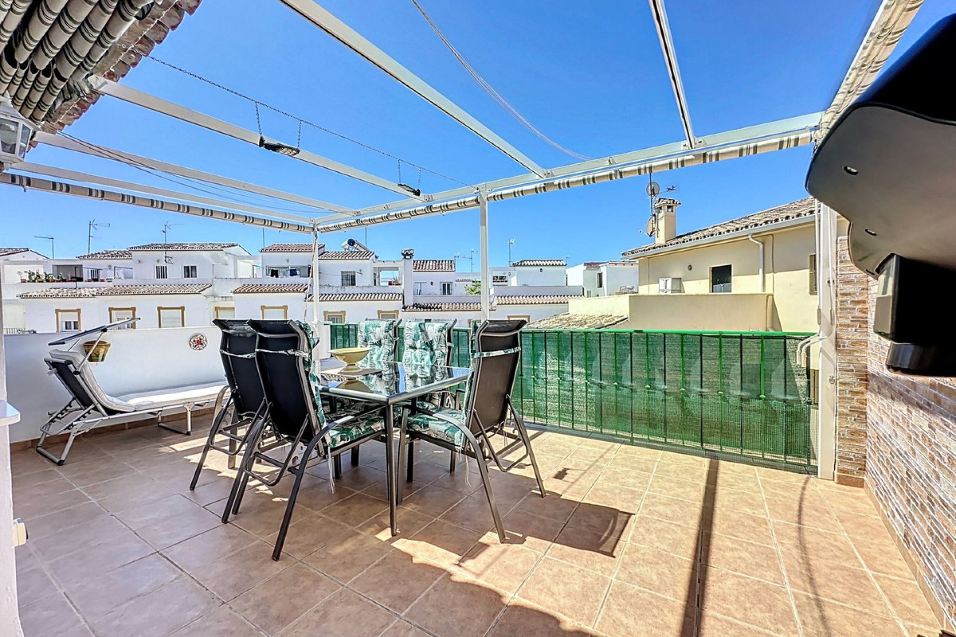 Resale - House - Semi-Detached House - Estepona - Estepona Centro