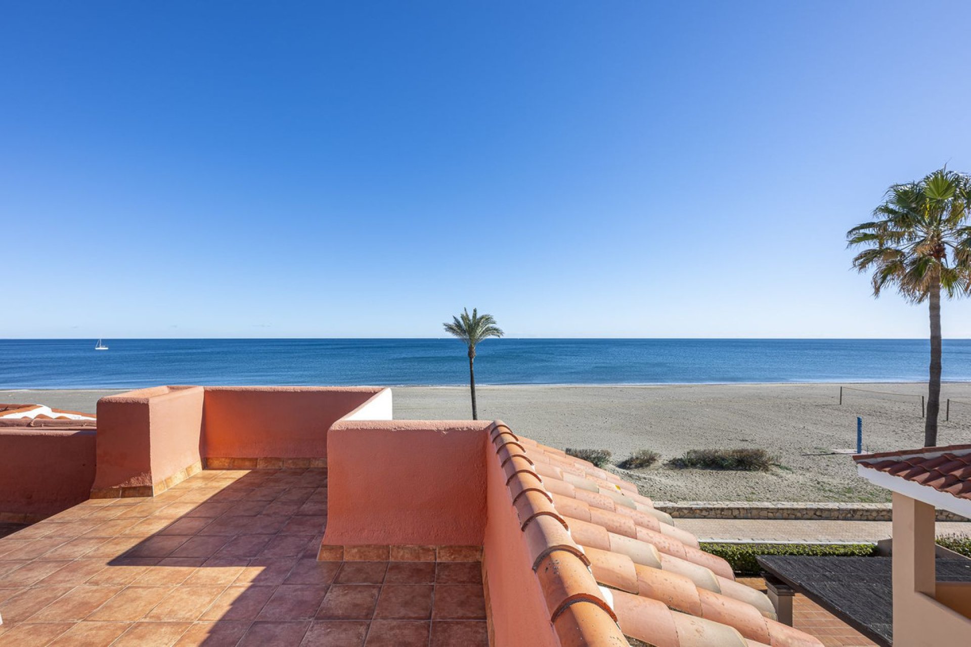 Resale - House - Semi-Detached House - Estepona - Estepona Centro