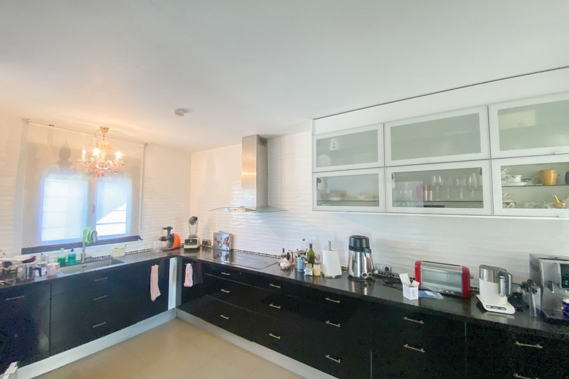 Resale - House - Semi-Detached House - Estepona - Estepona Centro