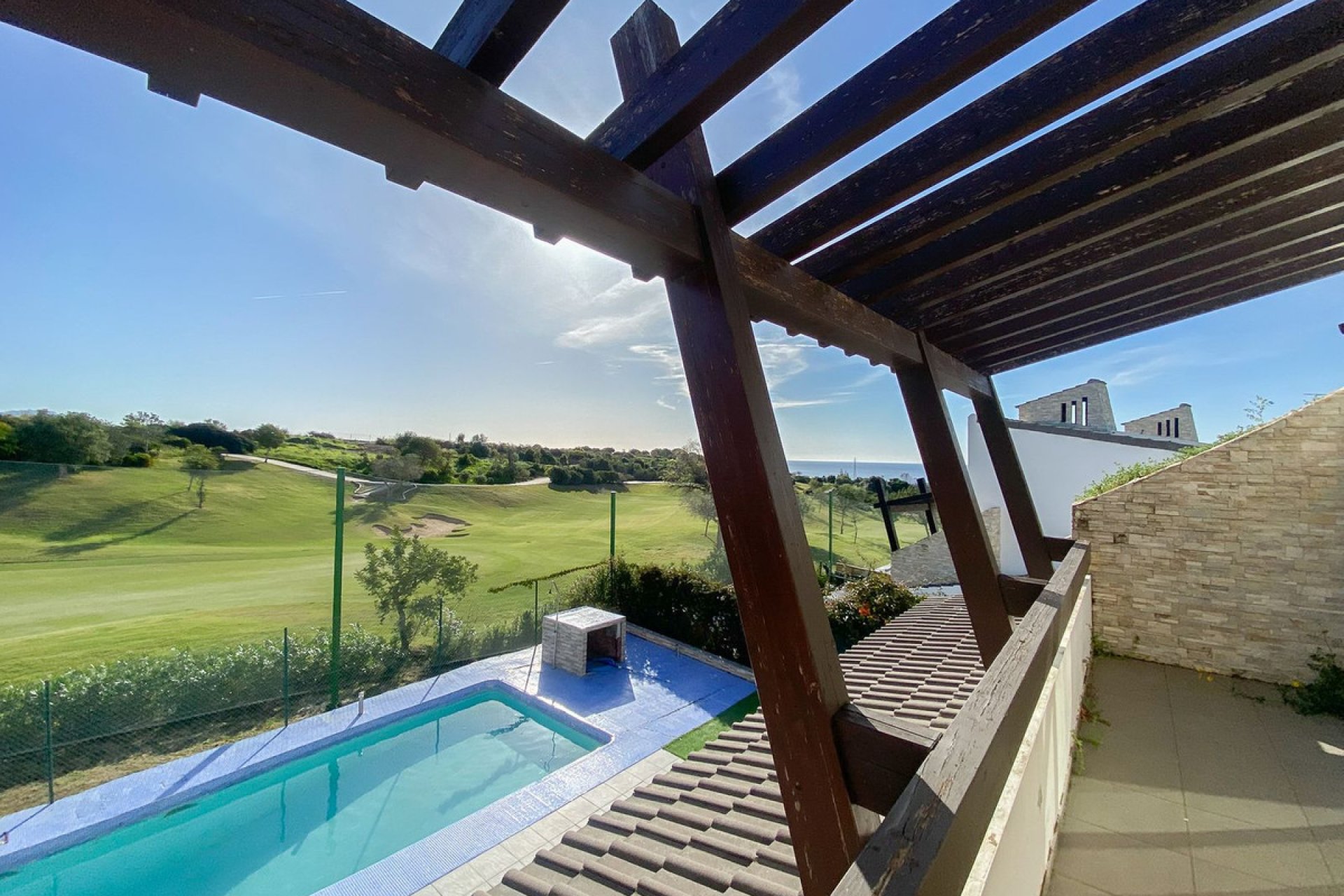 Resale - House - Semi-Detached House - Estepona - Estepona Centro