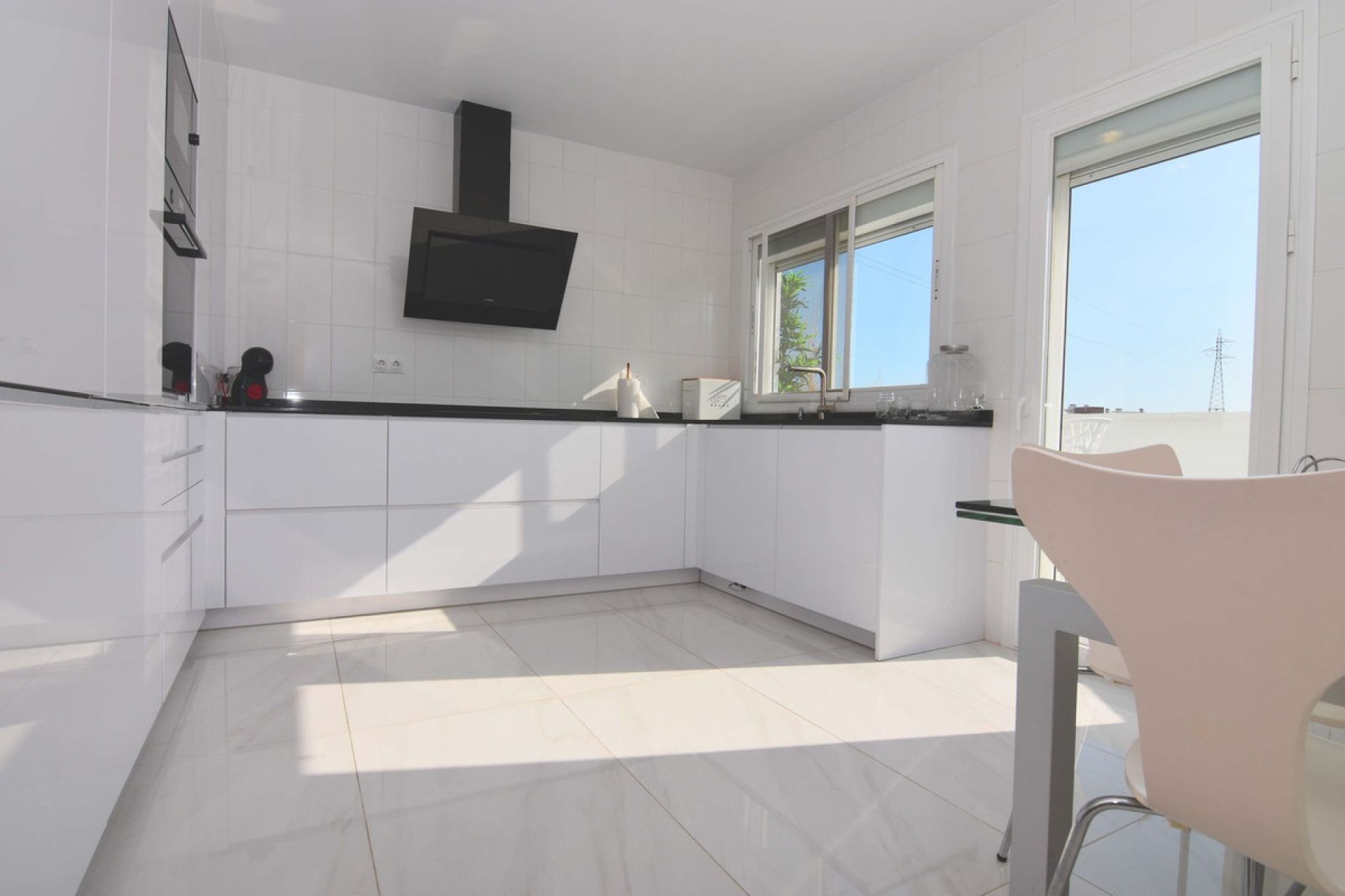 Resale - House - Semi-Detached House - Fuengirola - Fuengirola Centro