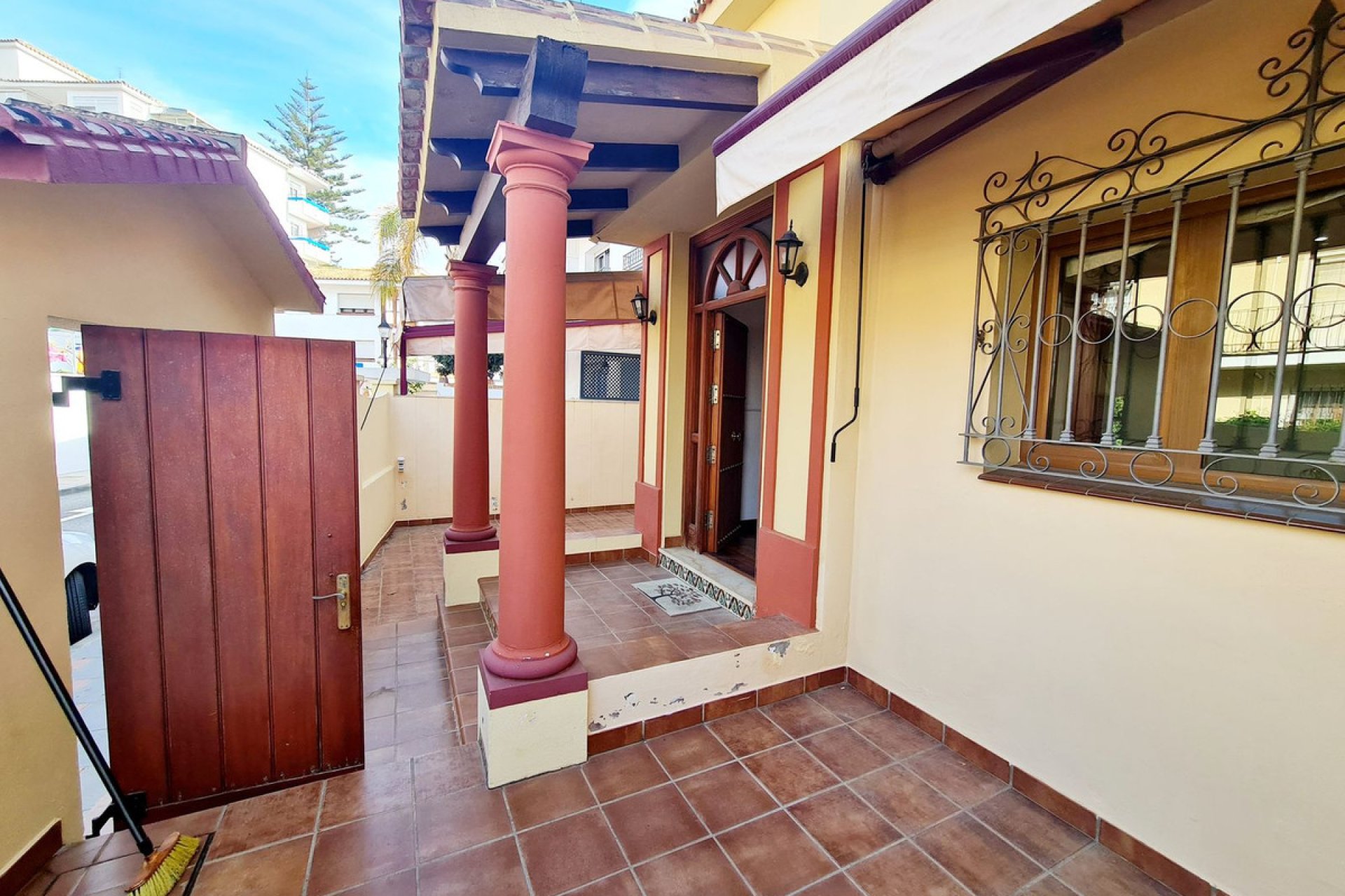 Resale - House - Semi-Detached House - Fuengirola - Fuengirola Centro