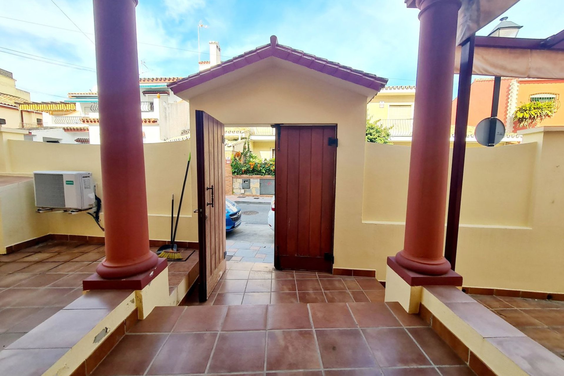 Resale - House - Semi-Detached House - Fuengirola - Fuengirola Centro