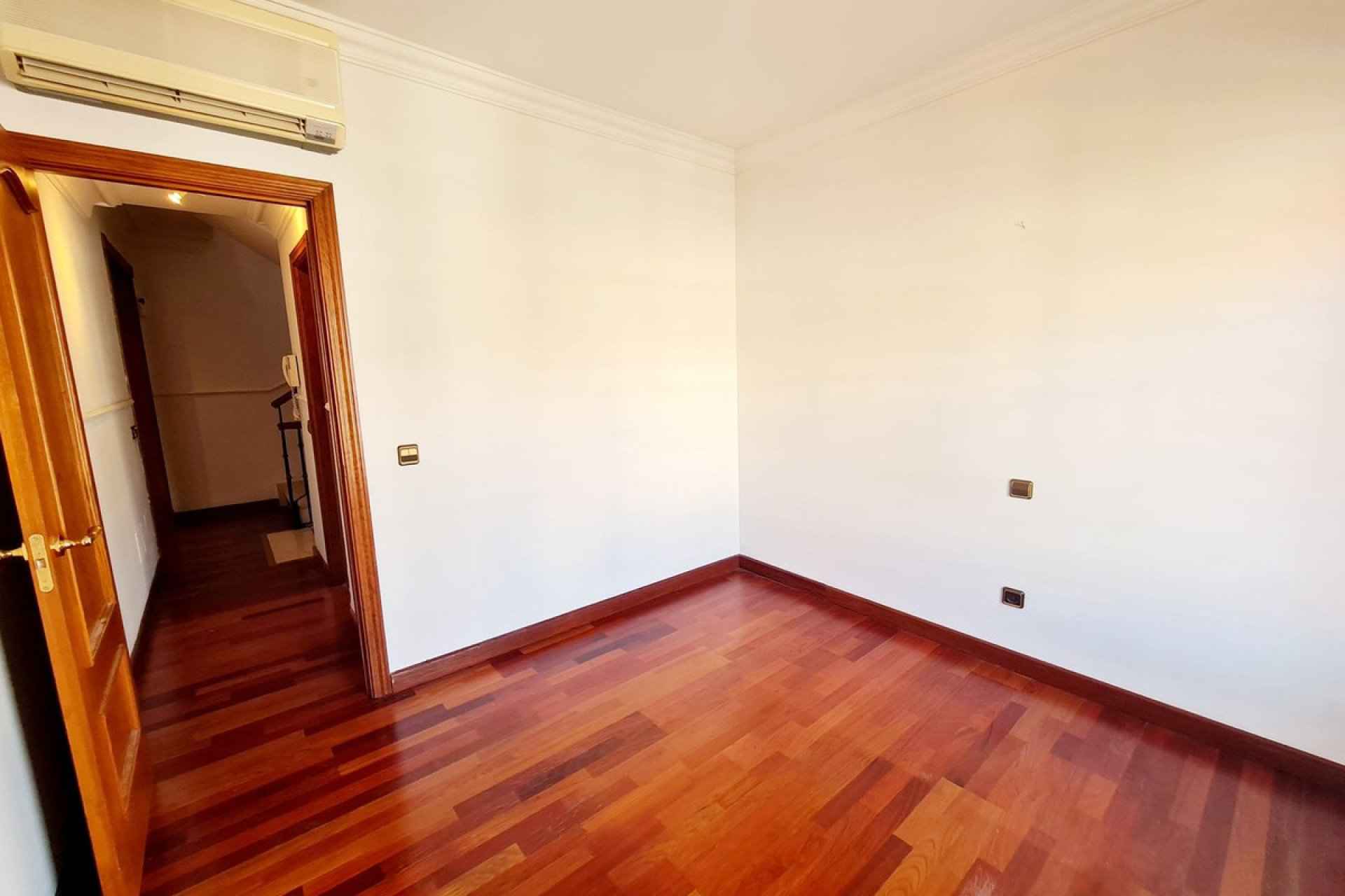 Resale - House - Semi-Detached House - Fuengirola - Fuengirola Centro