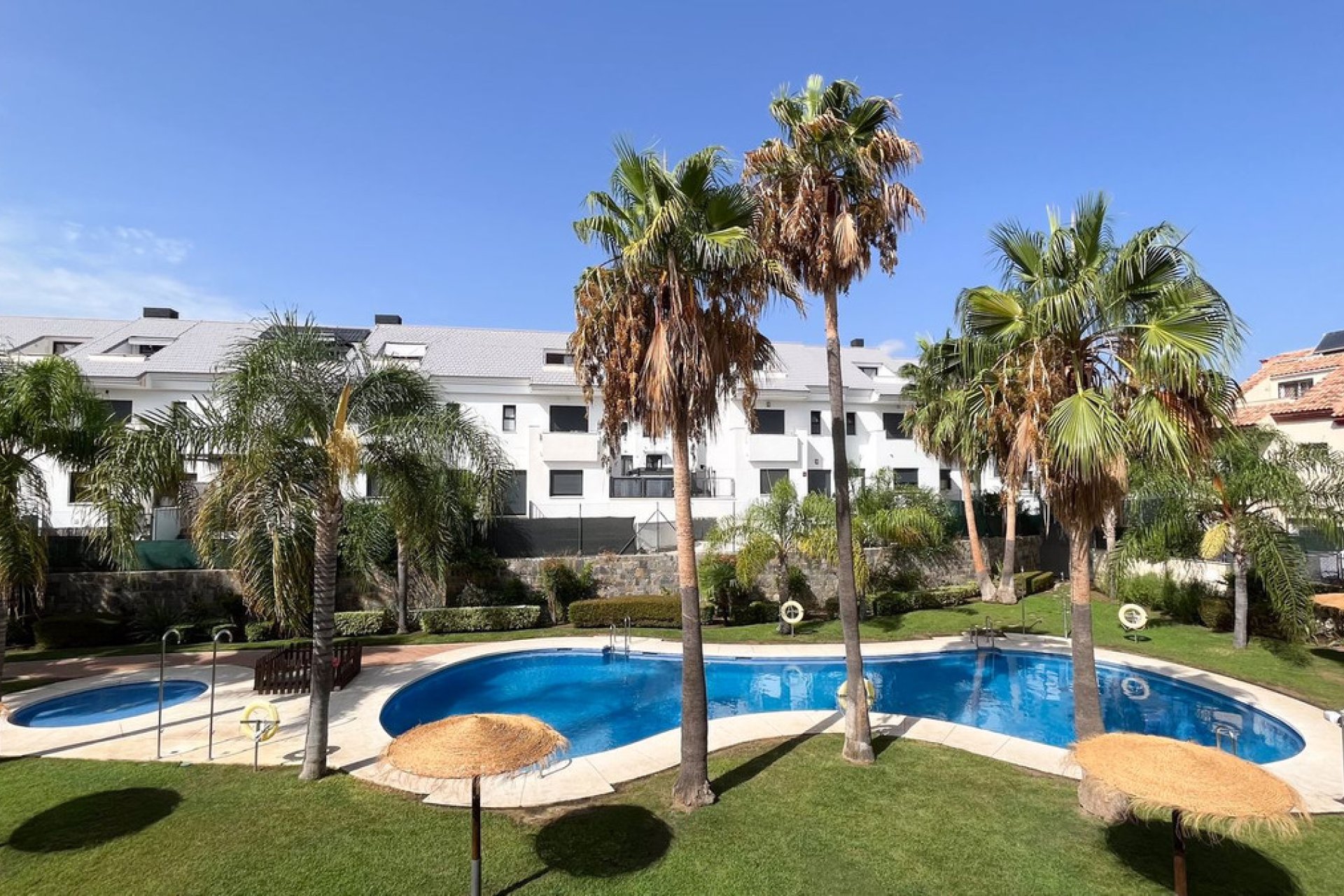 Resale - House - Semi-Detached House - Fuengirola - Fuengirola Centro