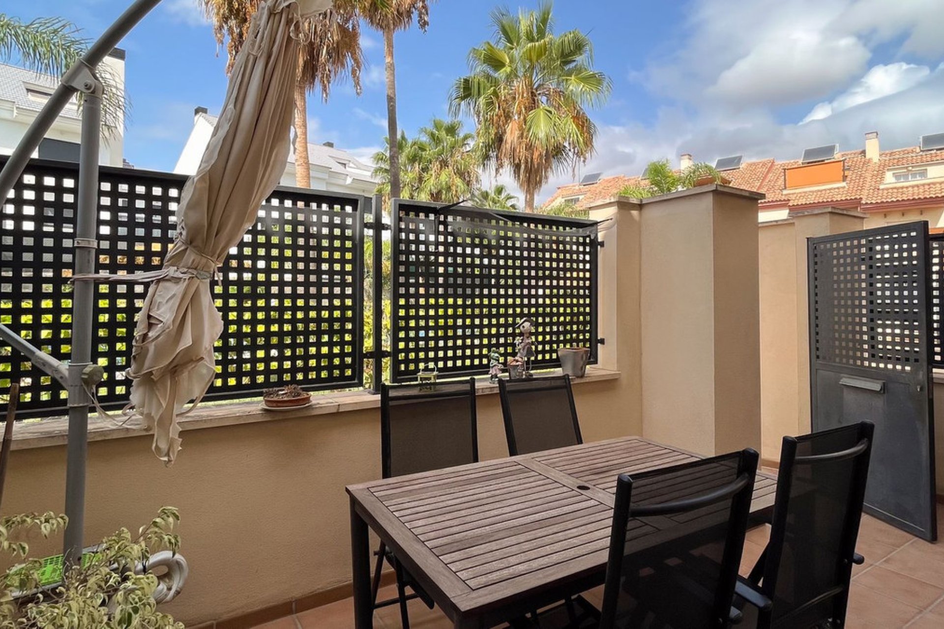 Resale - House - Semi-Detached House - Fuengirola - Fuengirola Centro