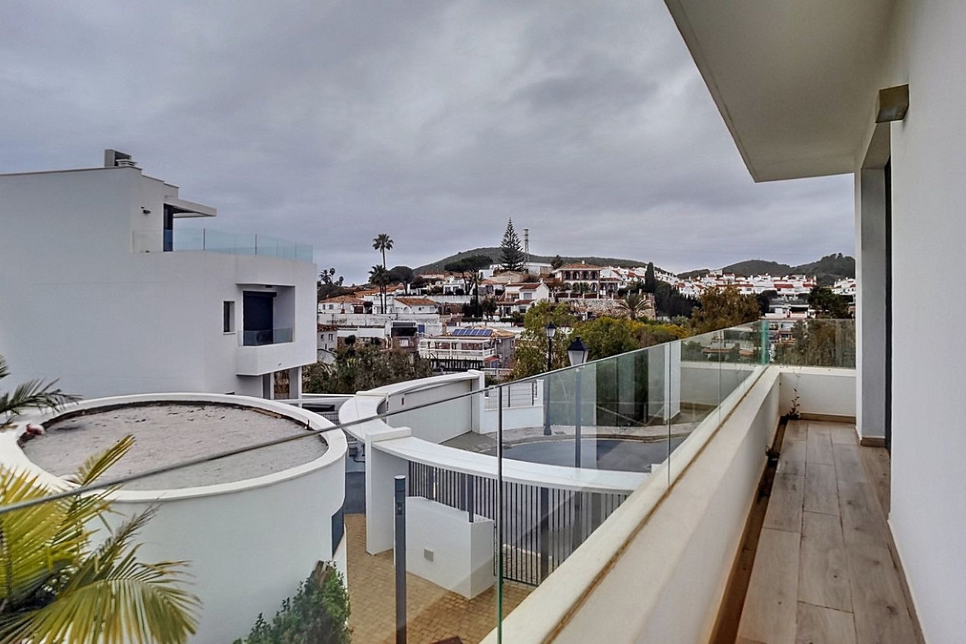 Resale - House - Semi-Detached House - Fuengirola - Fuengirola Centro