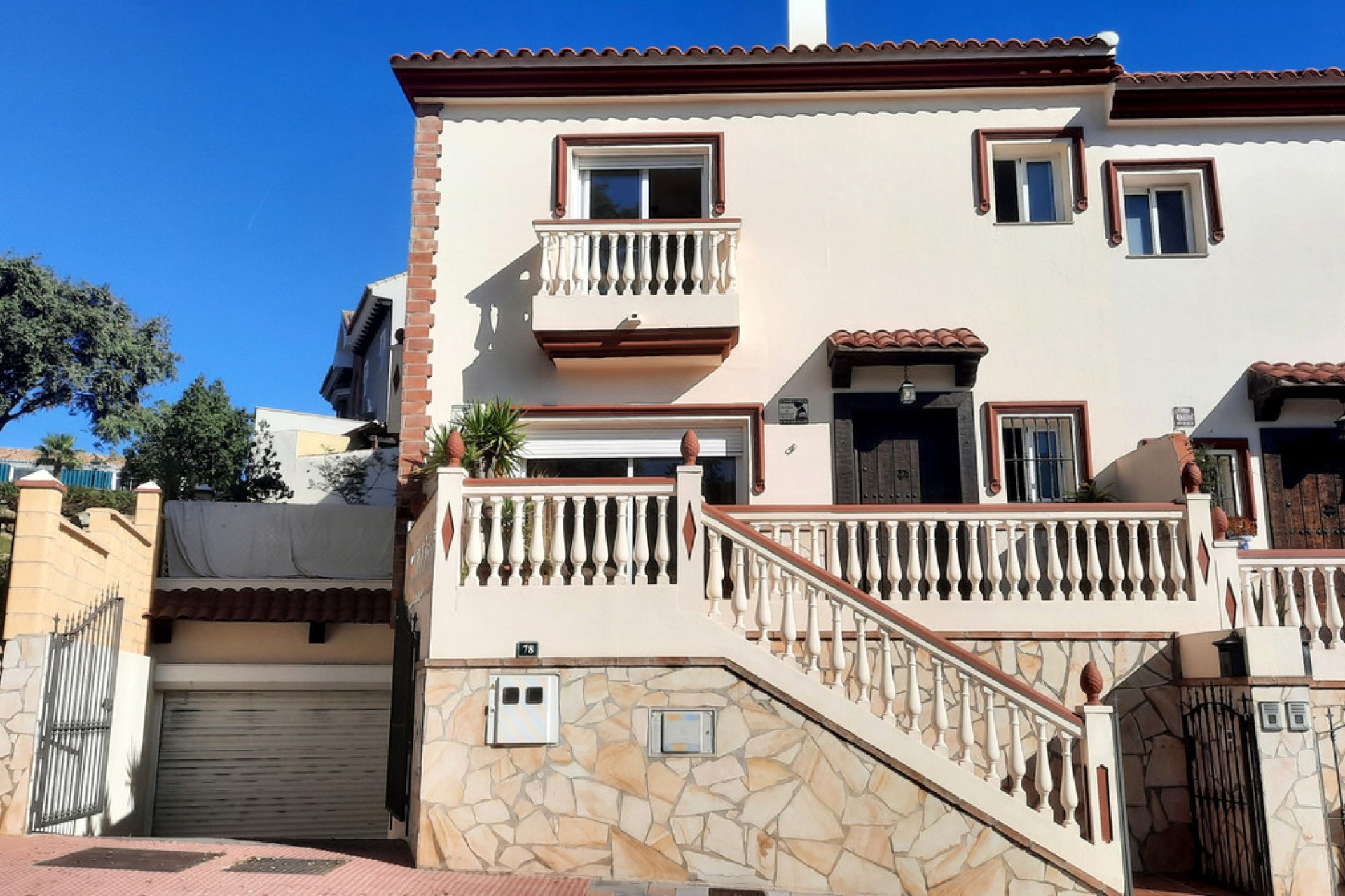 Resale - House - Semi-Detached House - Fuengirola - Los Pacos