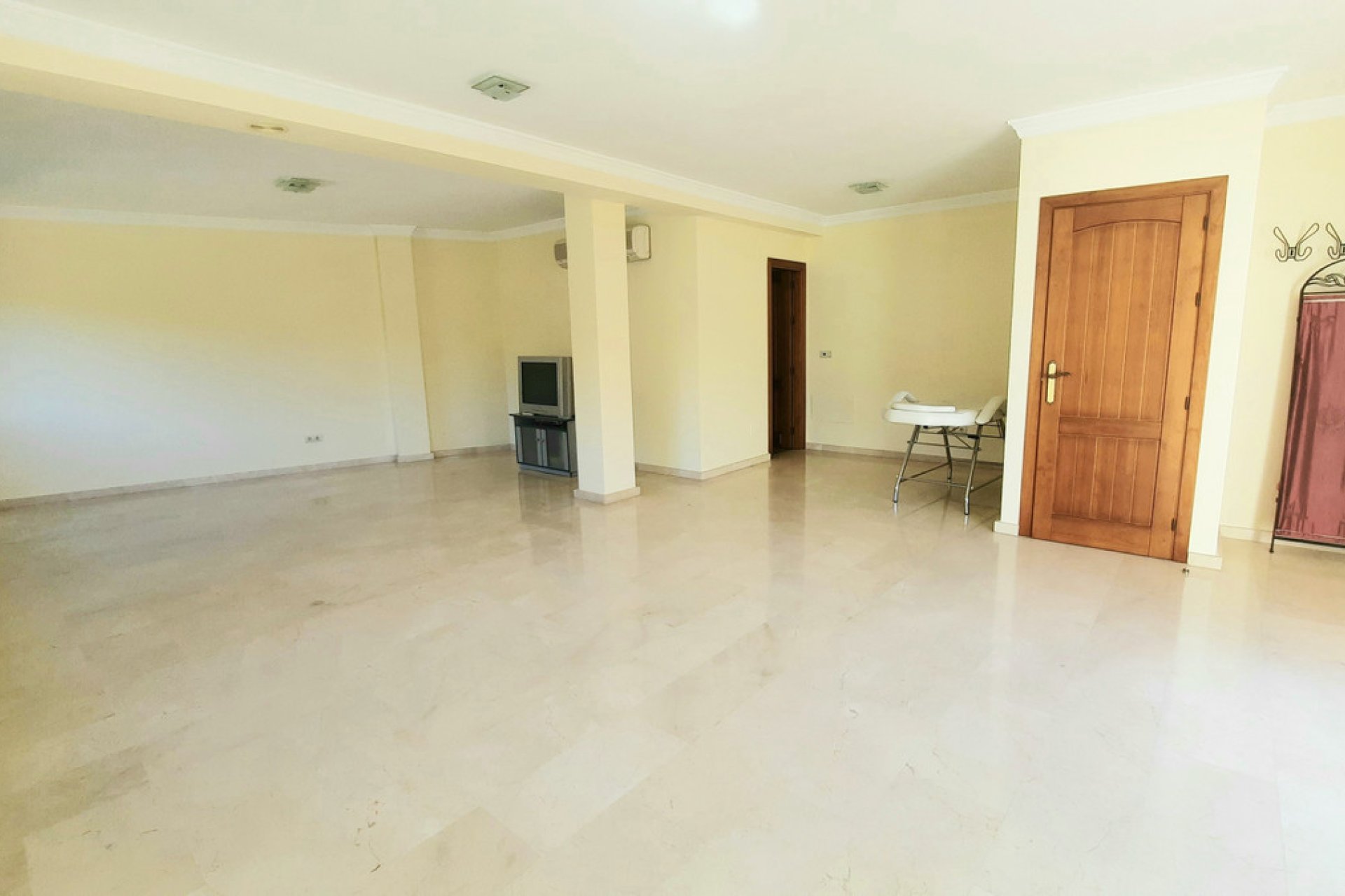 Resale - House - Semi-Detached House - Fuengirola - Los Pacos