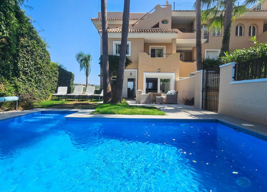 Resale - House - Semi-Detached House - Manilva - La Duquesa