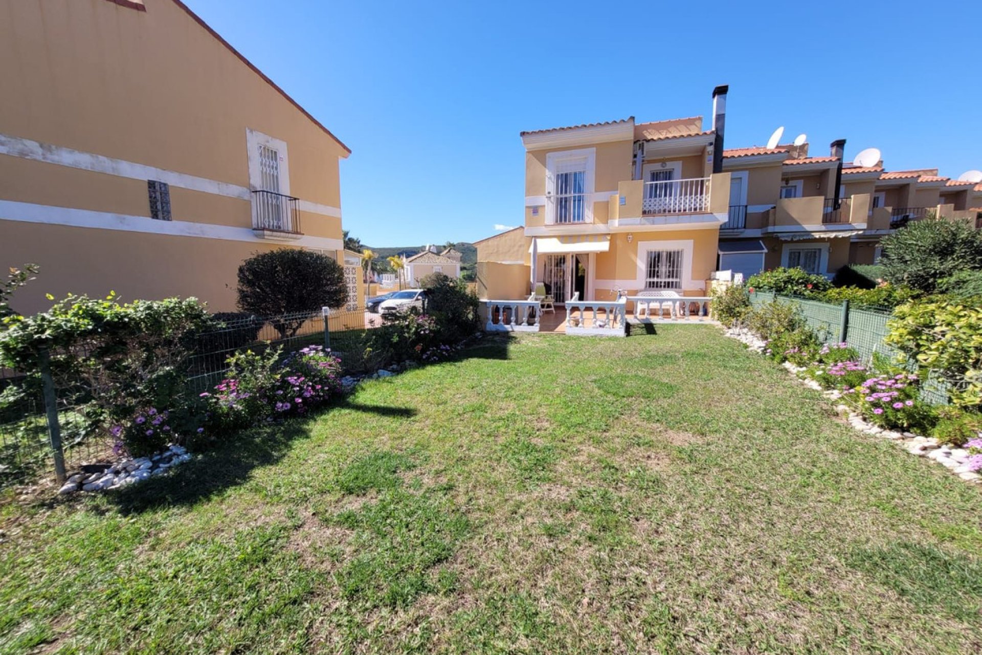 Resale - House - Semi-Detached House - Manilva - La Duquesa