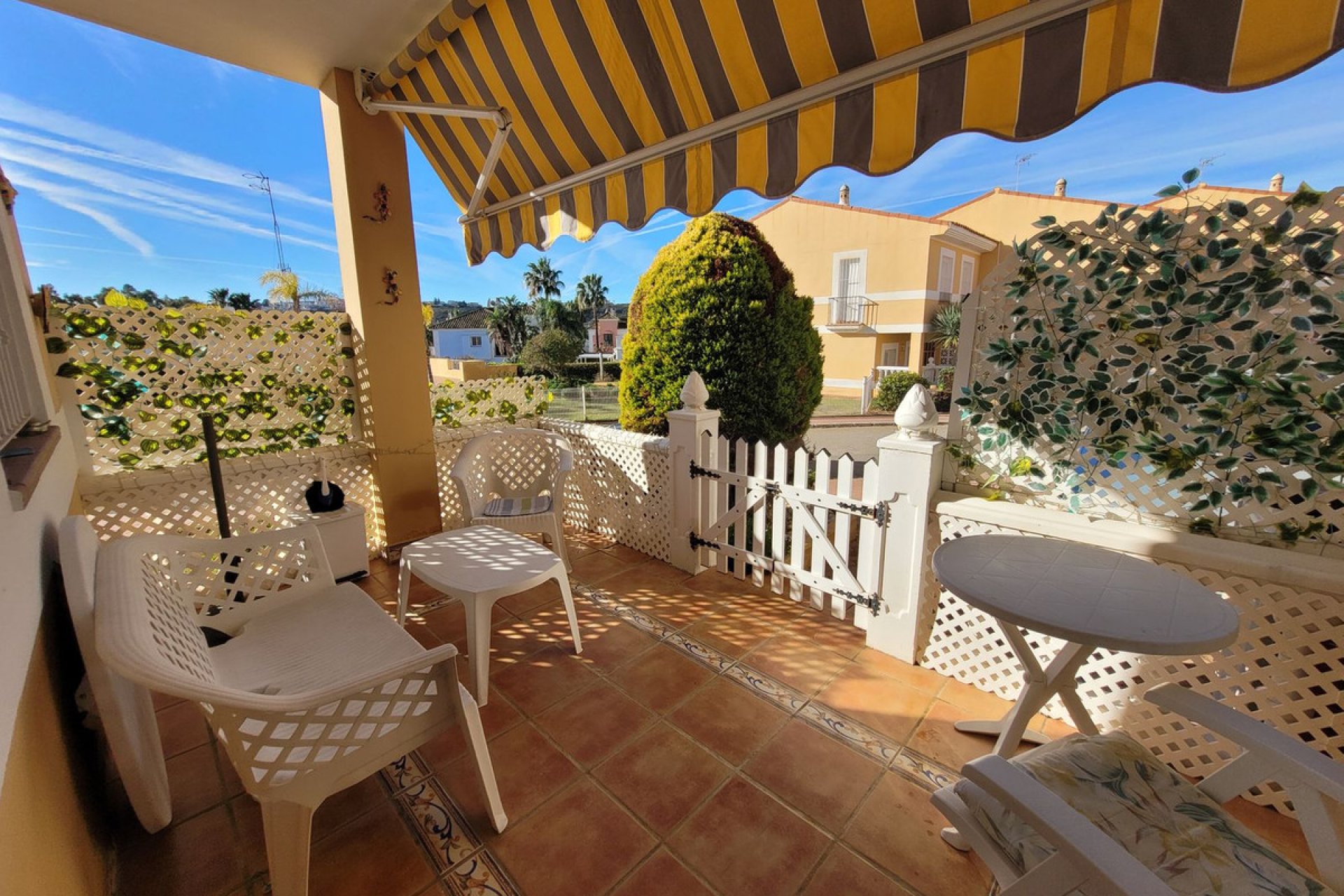 Resale - House - Semi-Detached House - Manilva - La Duquesa