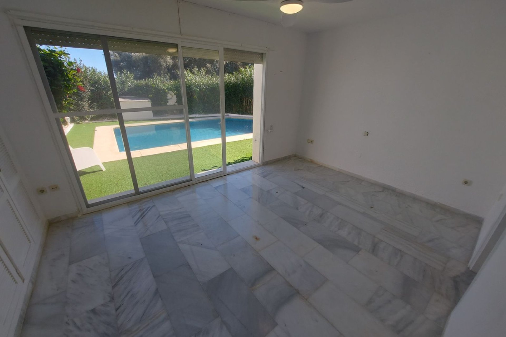 Resale - House - Semi-Detached House - Manilva - La Duquesa