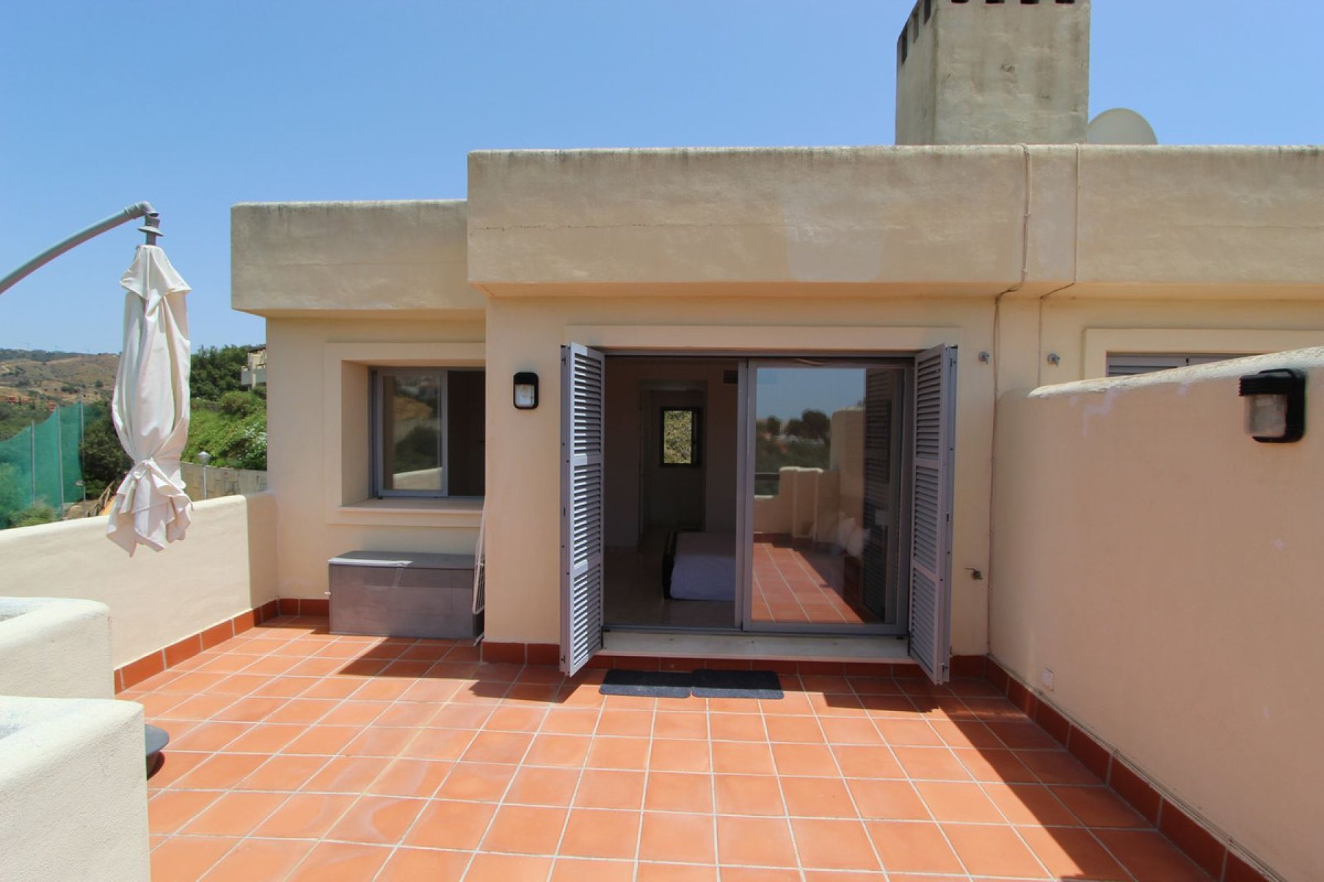 Resale - House - Semi-Detached House - Marbella - Cabopino