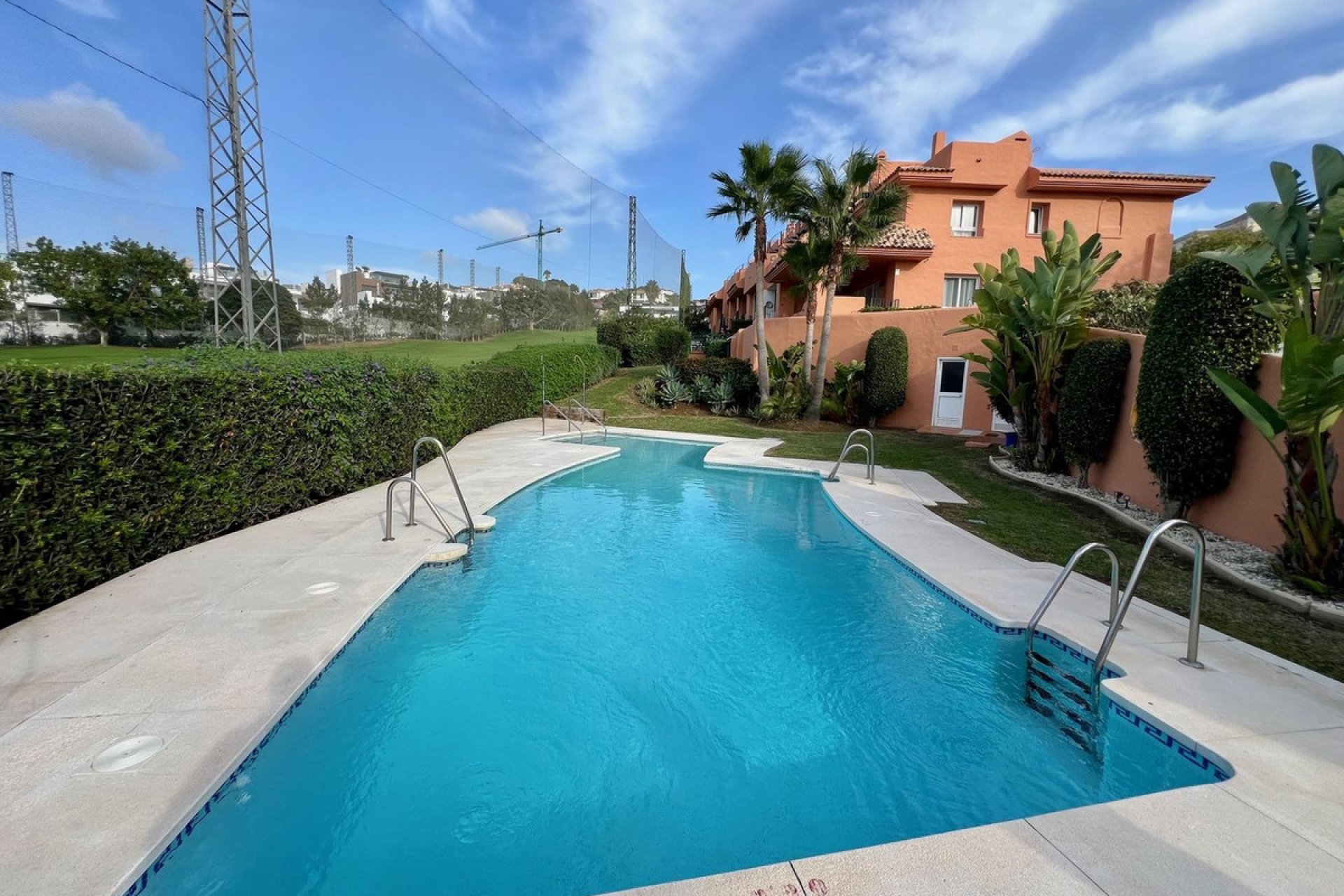 Resale - House - Semi-Detached House - Marbella - Cabopino