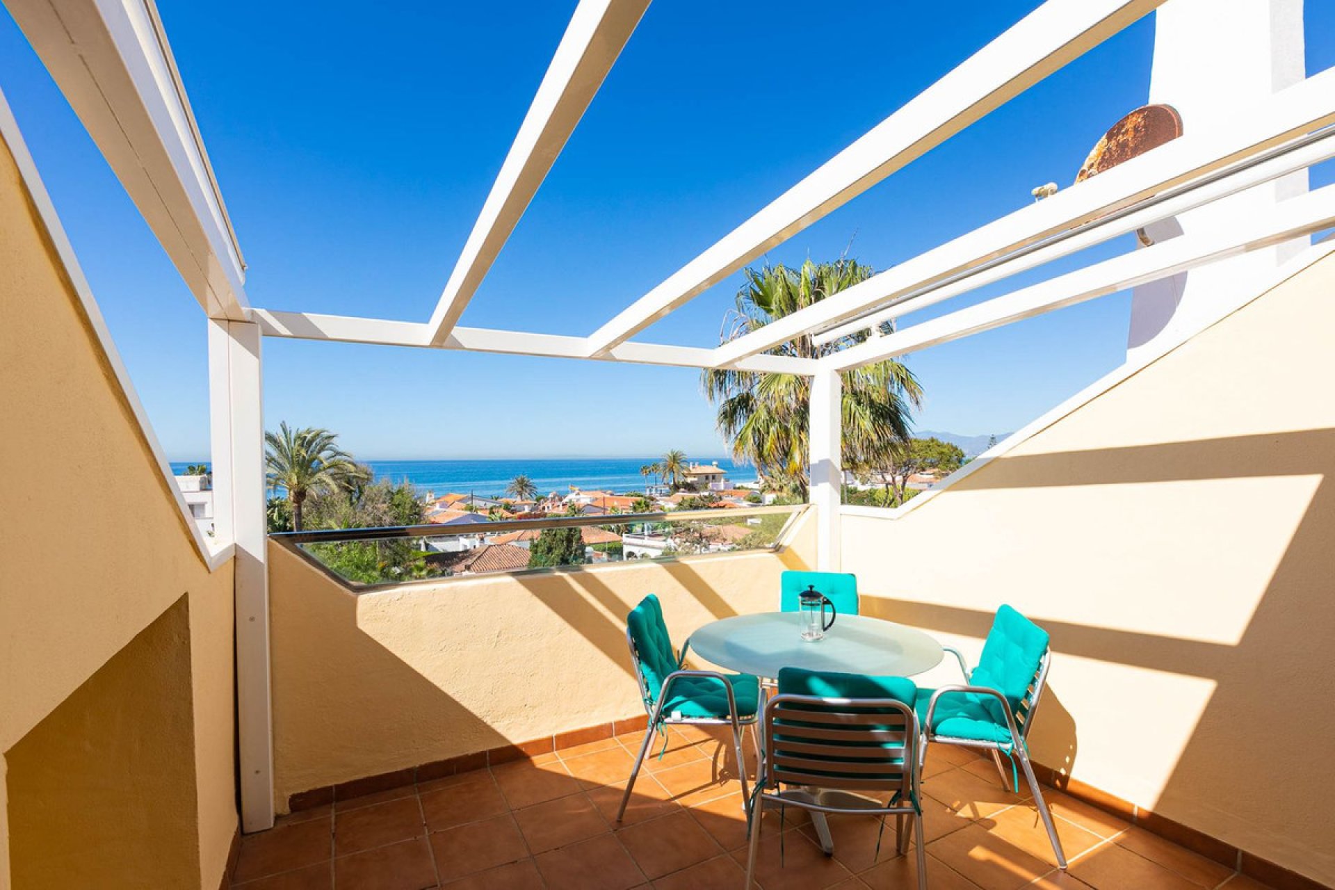 Resale - House - Semi-Detached House - Marbella - Costabella