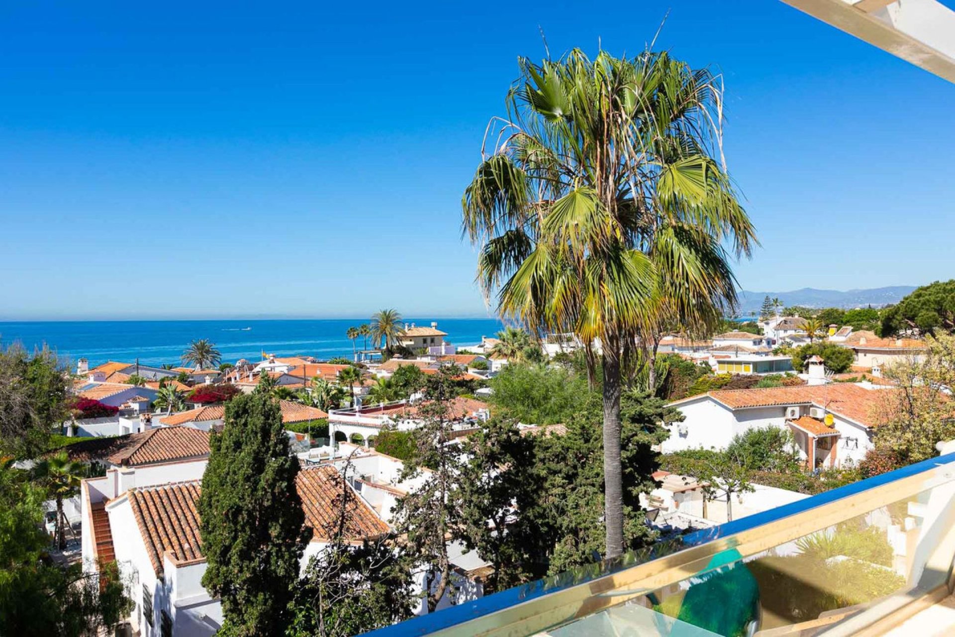 Resale - House - Semi-Detached House - Marbella - Costabella