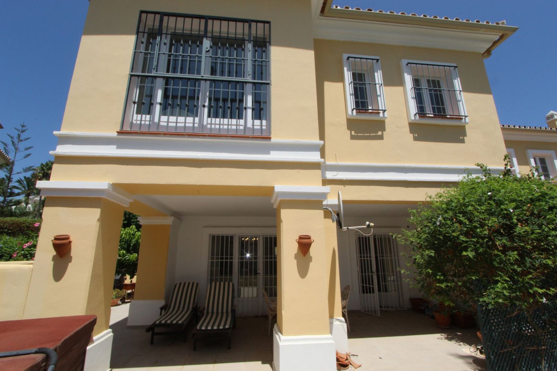 Resale - House - Semi-Detached House - Marbella - Elviria