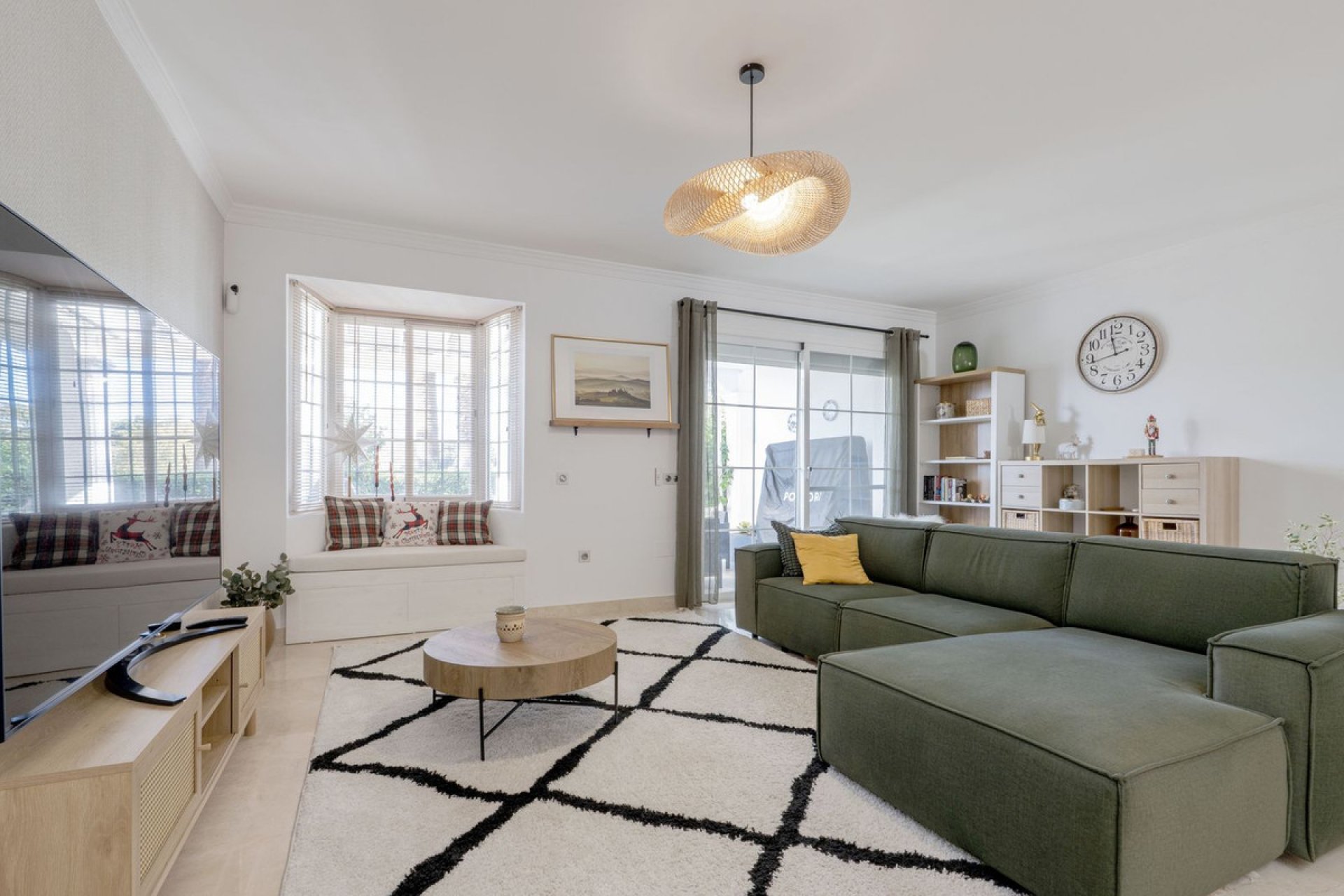 Resale - House - Semi-Detached House - Marbella - Guadalmina Alta