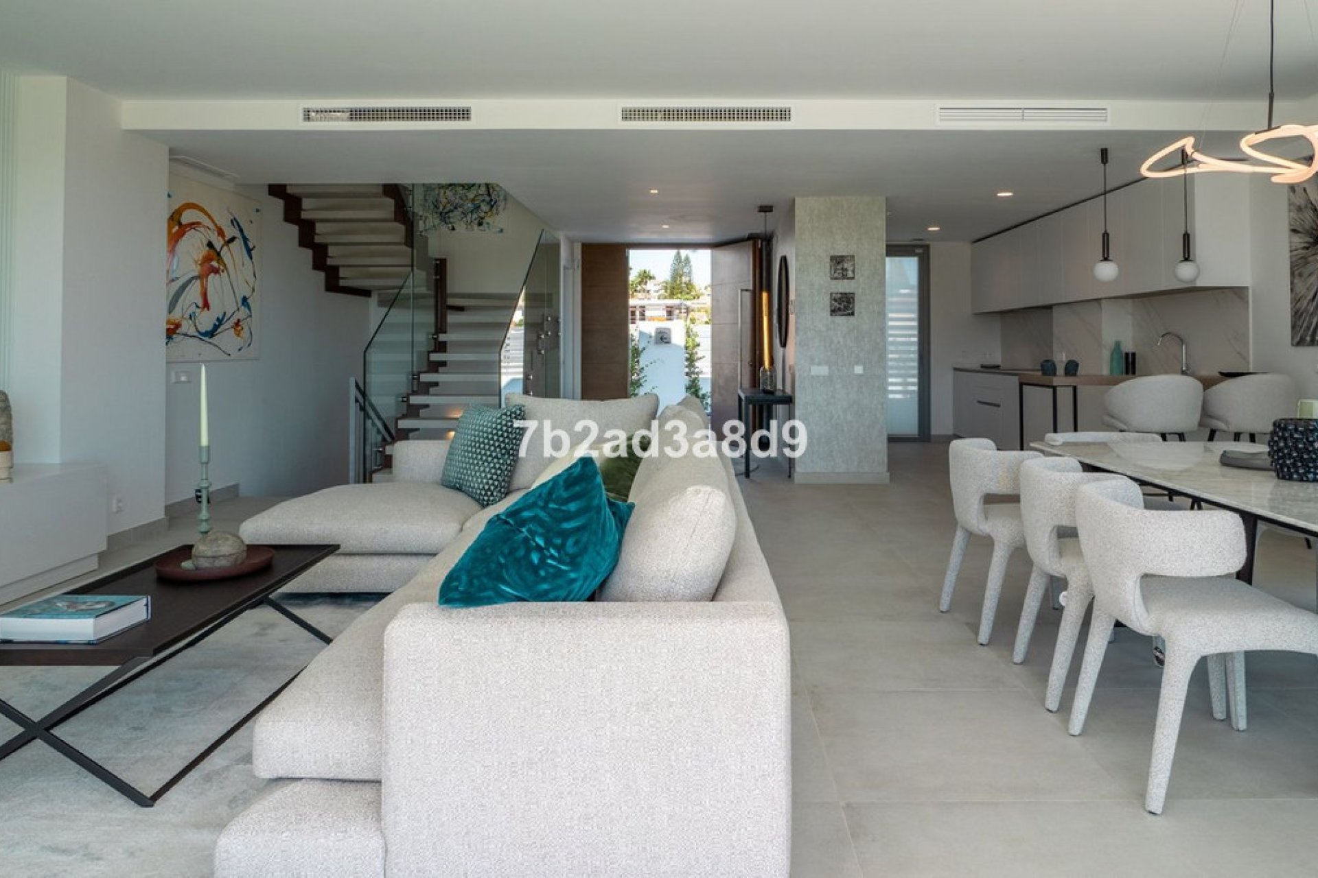 Resale - House - Semi-Detached House - Marbella - Guadalmina Alta