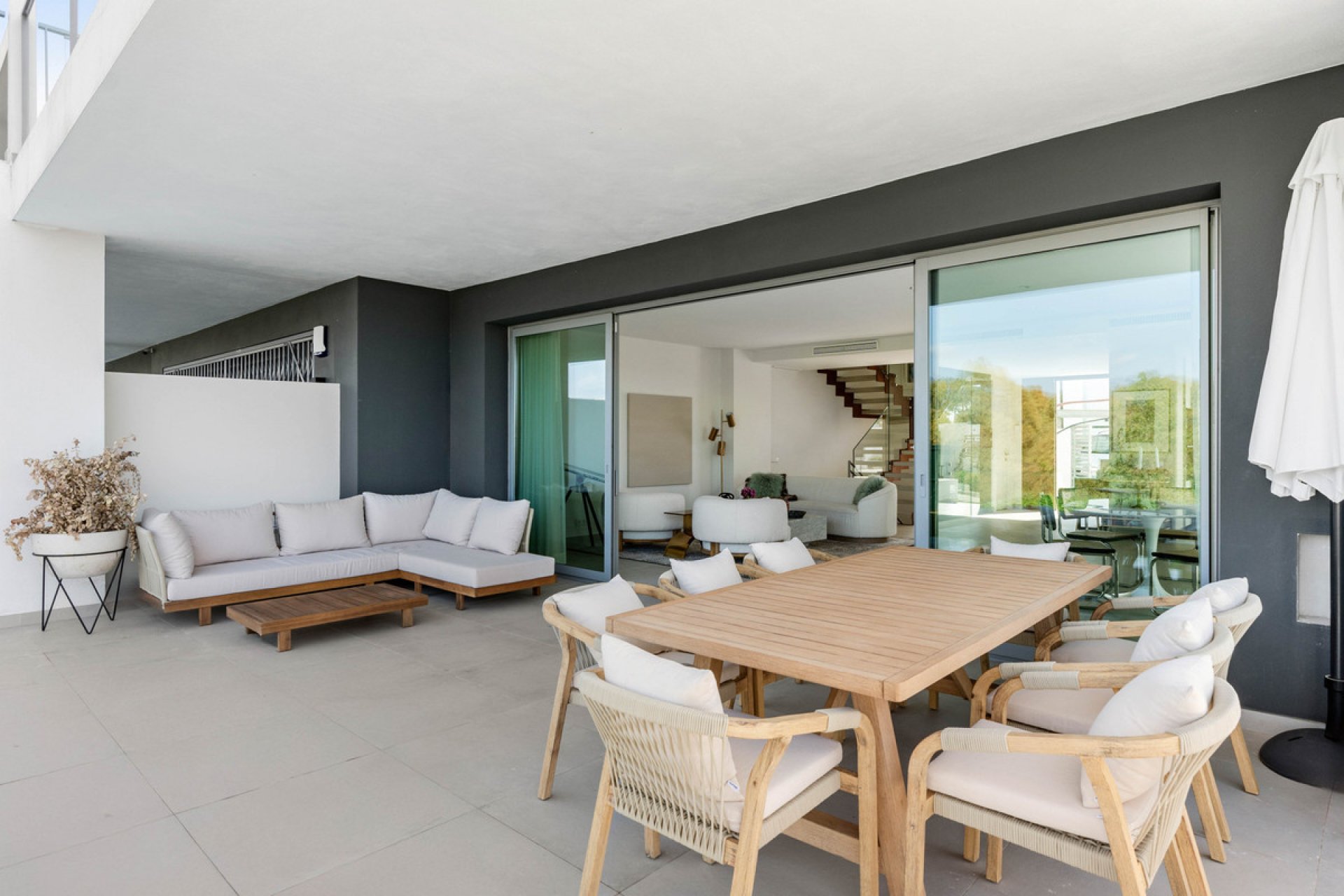 Resale - House - Semi-Detached House - Marbella - Guadalmina Alta