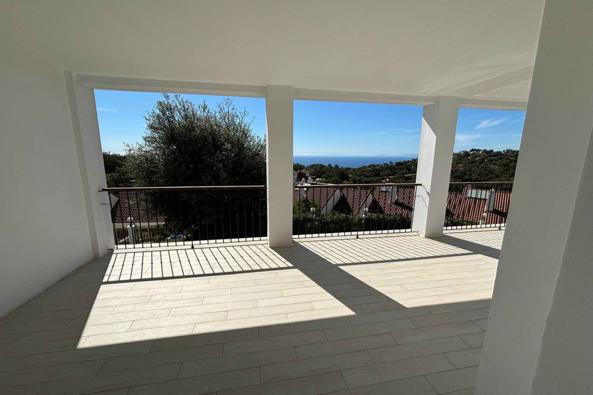 Resale - House - Semi-Detached House - Marbella - La Mairena