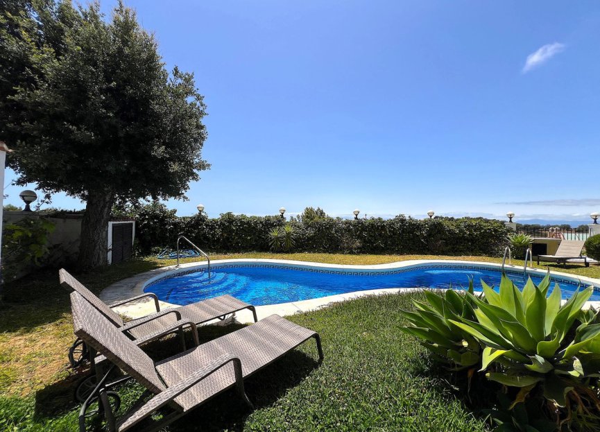 Resale - House - Semi-Detached House - Marbella - La Mairena