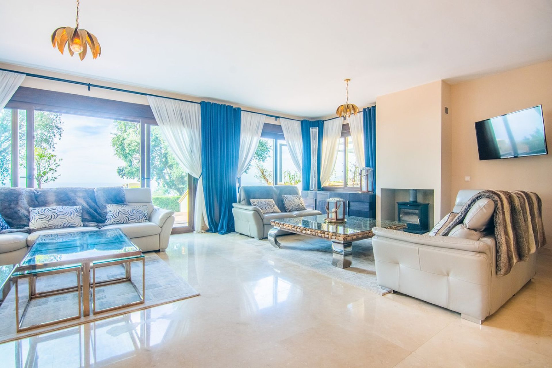 Resale - House - Semi-Detached House - Marbella - La Mairena