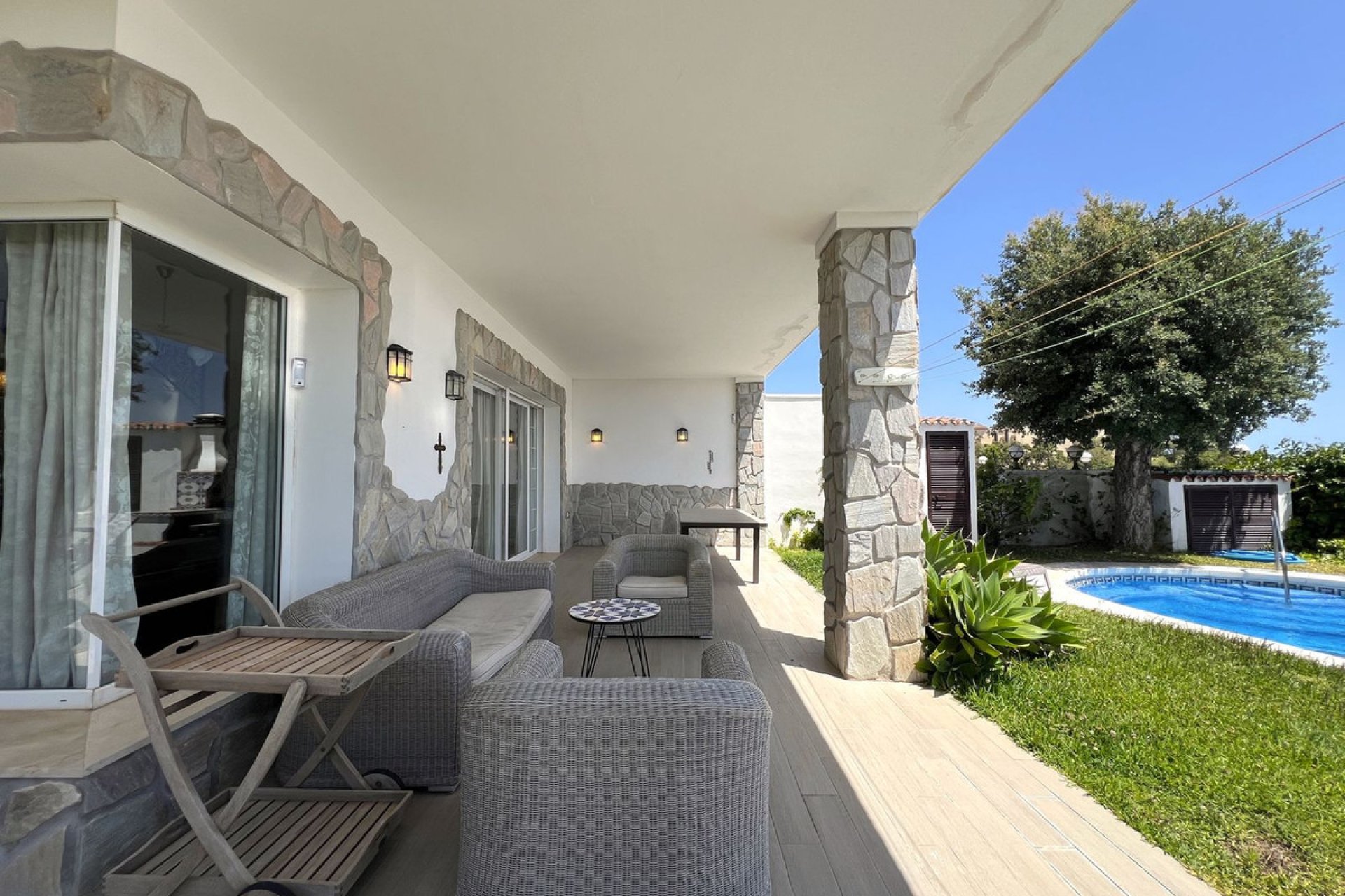 Resale - House - Semi-Detached House - Marbella - La Mairena